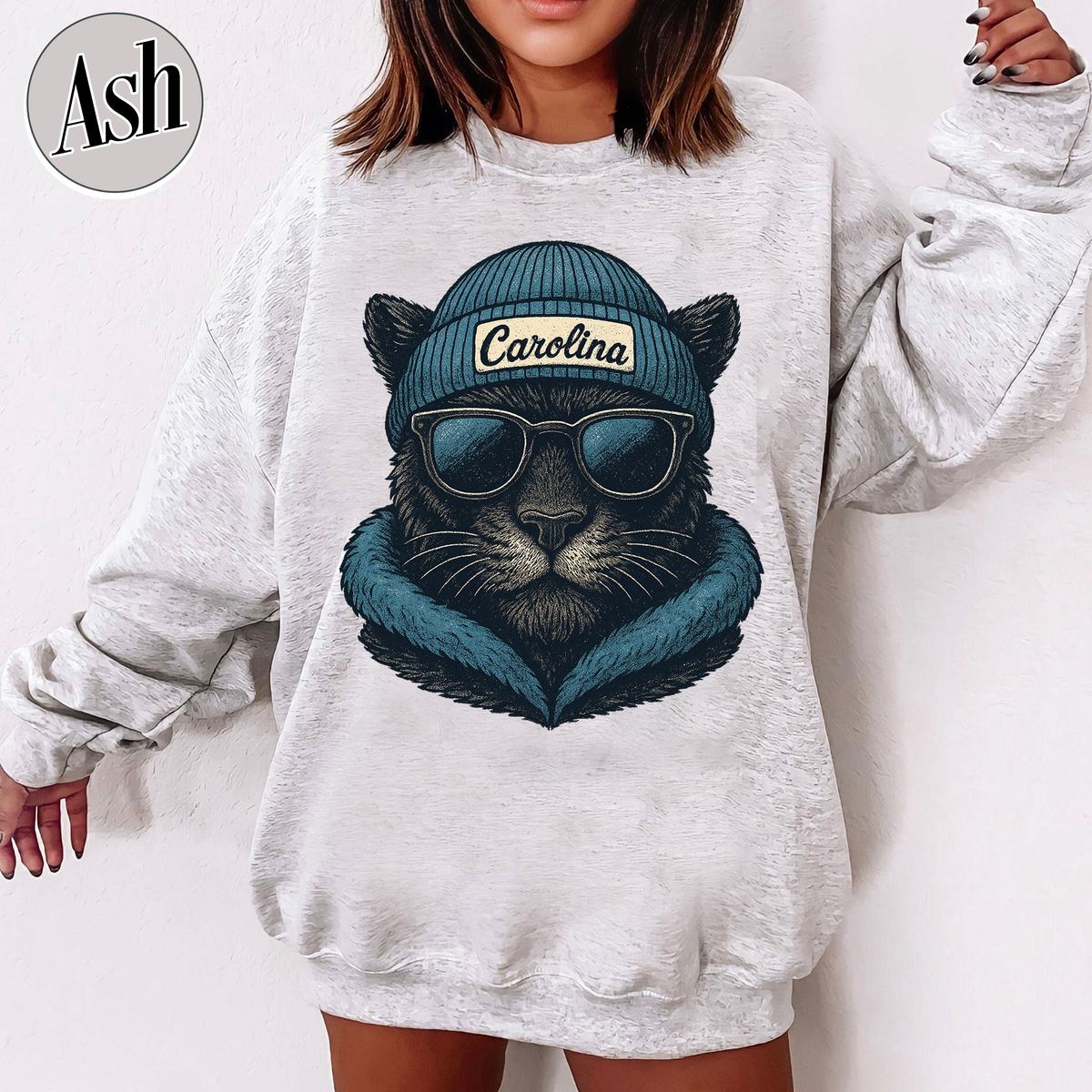 Unisex Carolina football vintage crewneck sweatshirt for men and women