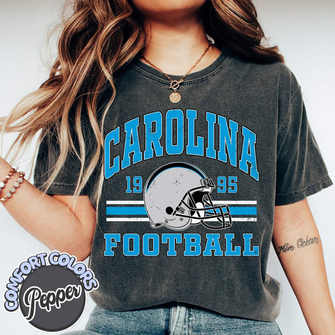 Unisex Carolina football vintage t-shirt for men and women