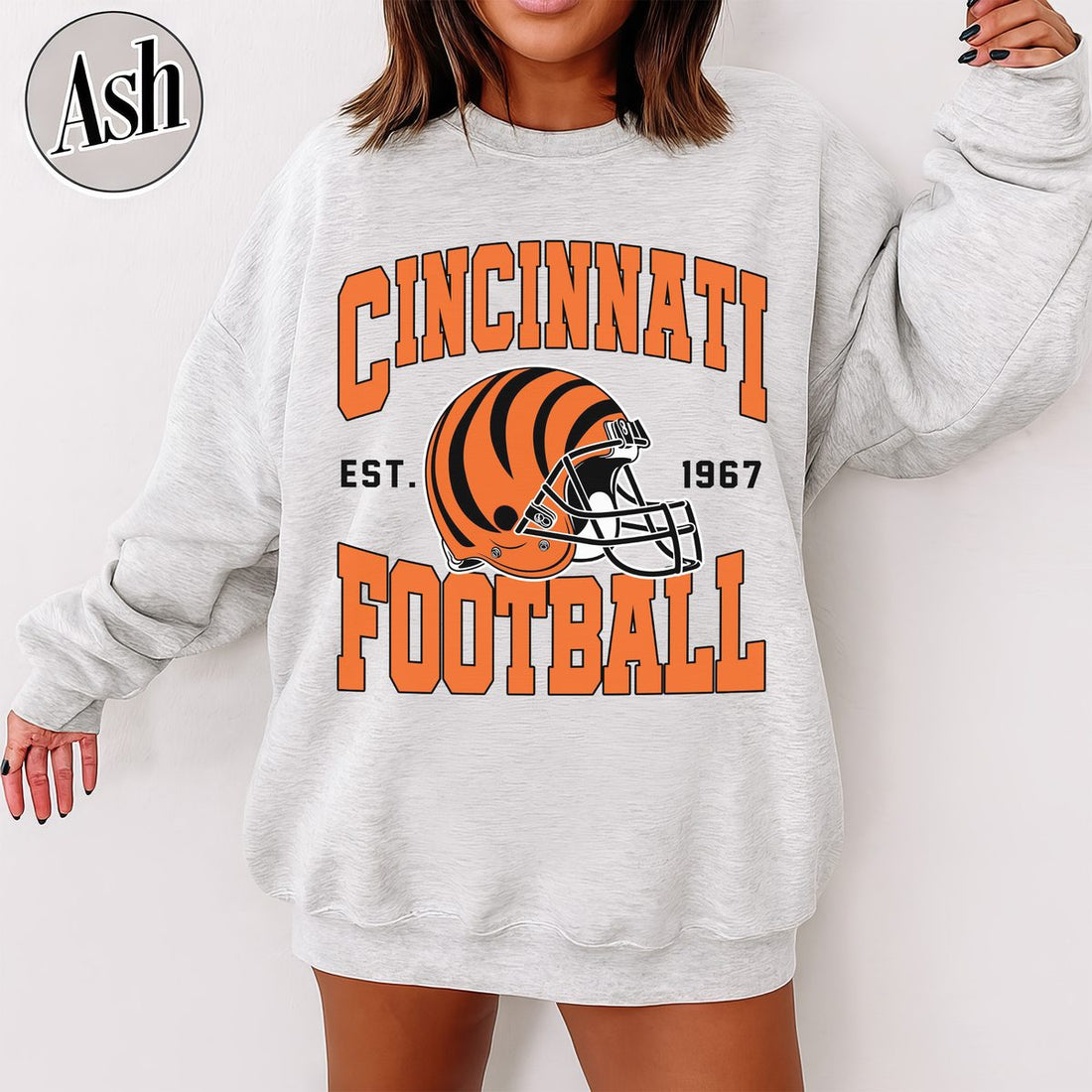 Unisex Cincinnati football vintage crewneck sweatshirt for men and women