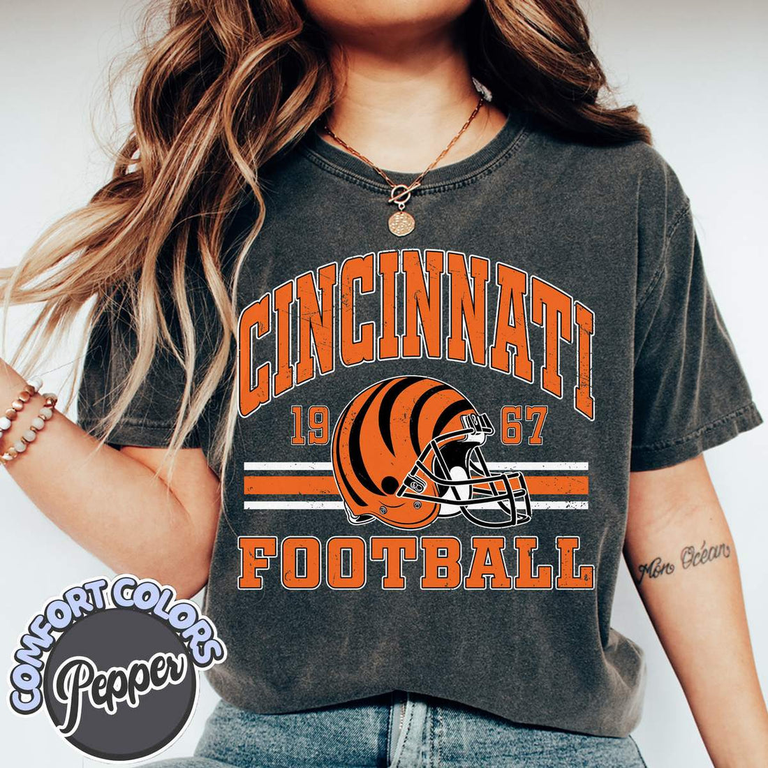 Unisex Cincinnati football vintage t-shirt for men and women