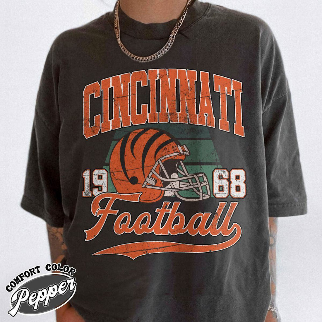 Unisex Cincinnati football vintage t-shirt for men and women