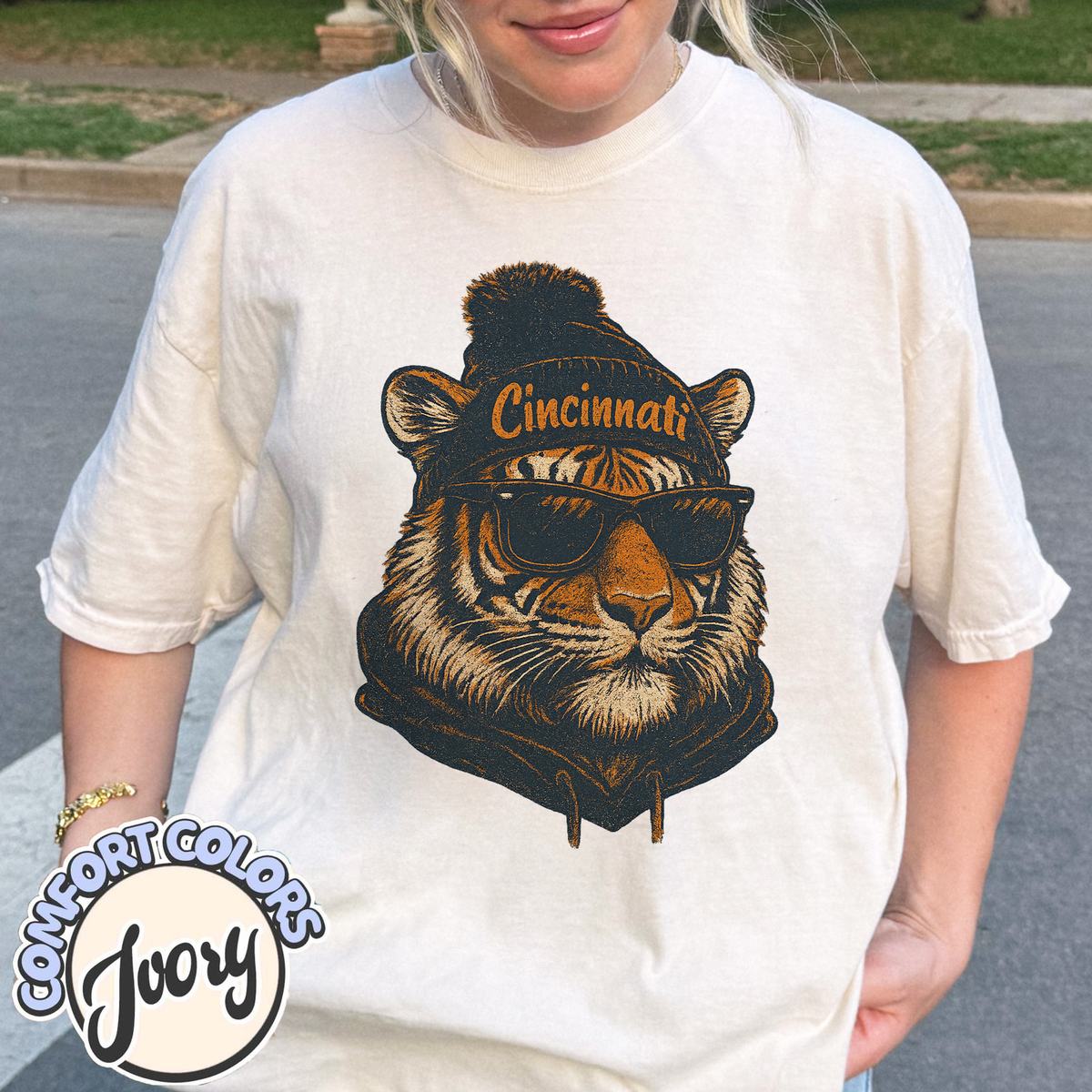 Unisex Cincinnati football vintage t-shirt for men and women