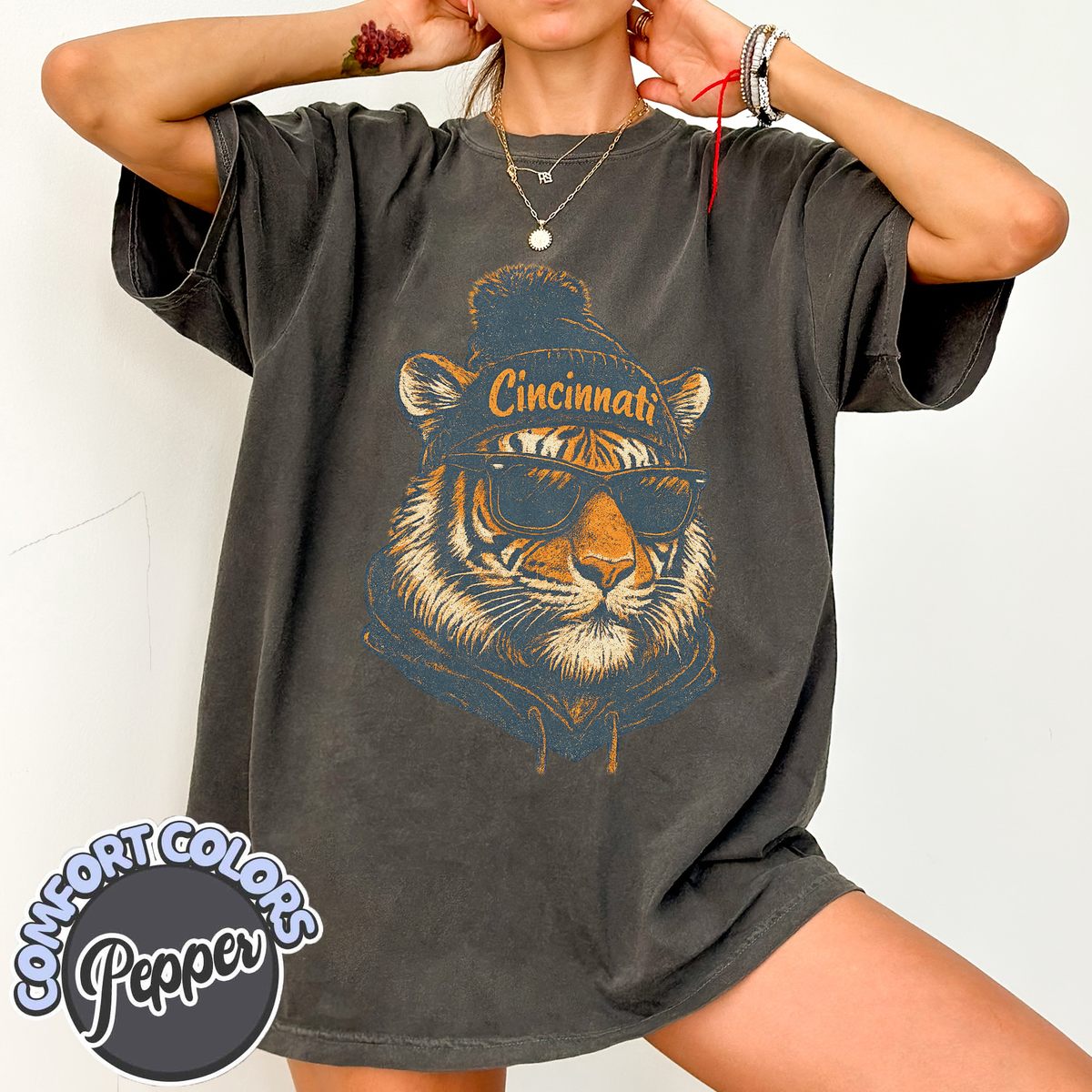 Unisex Cincinnati football vintage t-shirt for men and women