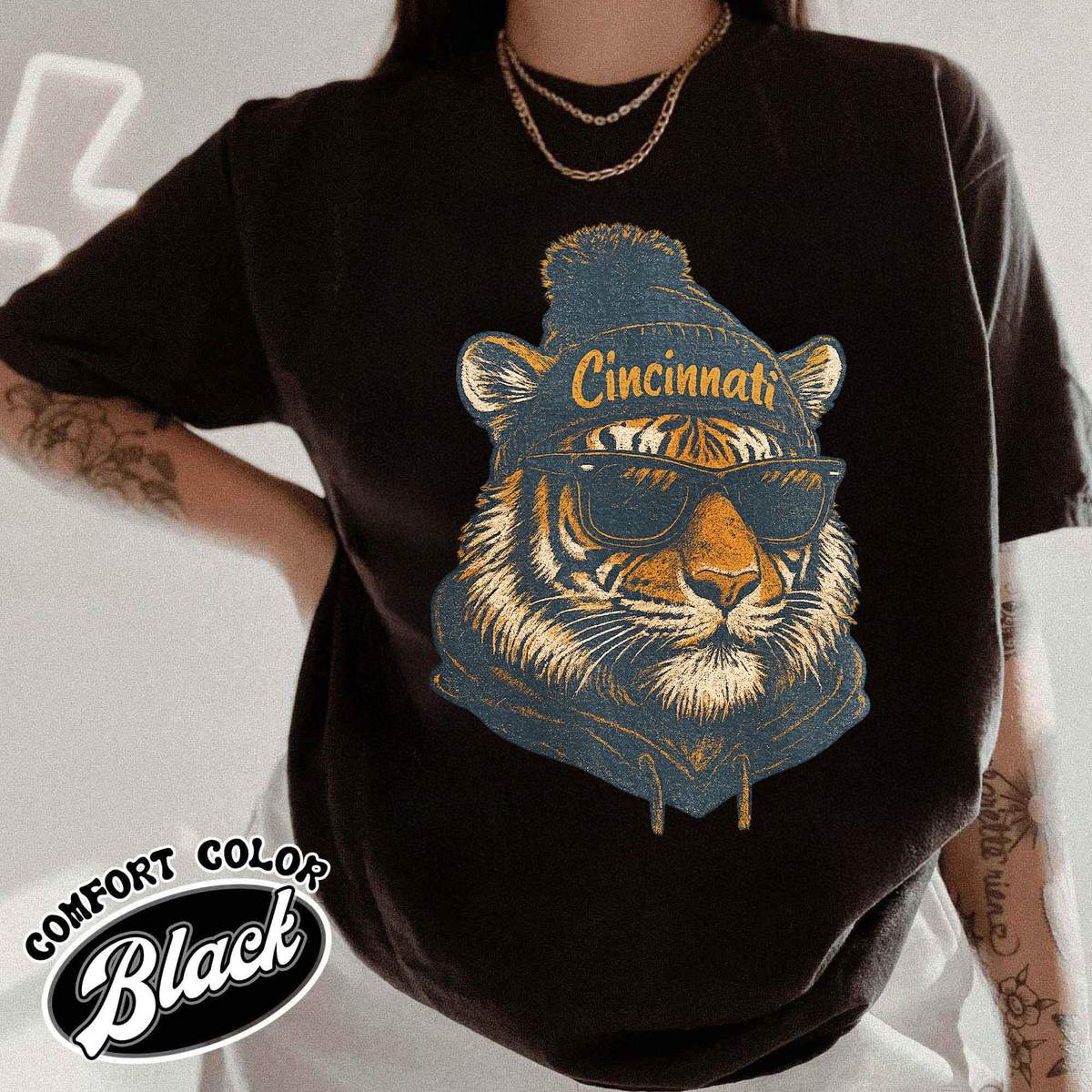 Unisex Cincinnati football vintage t-shirt for men and women