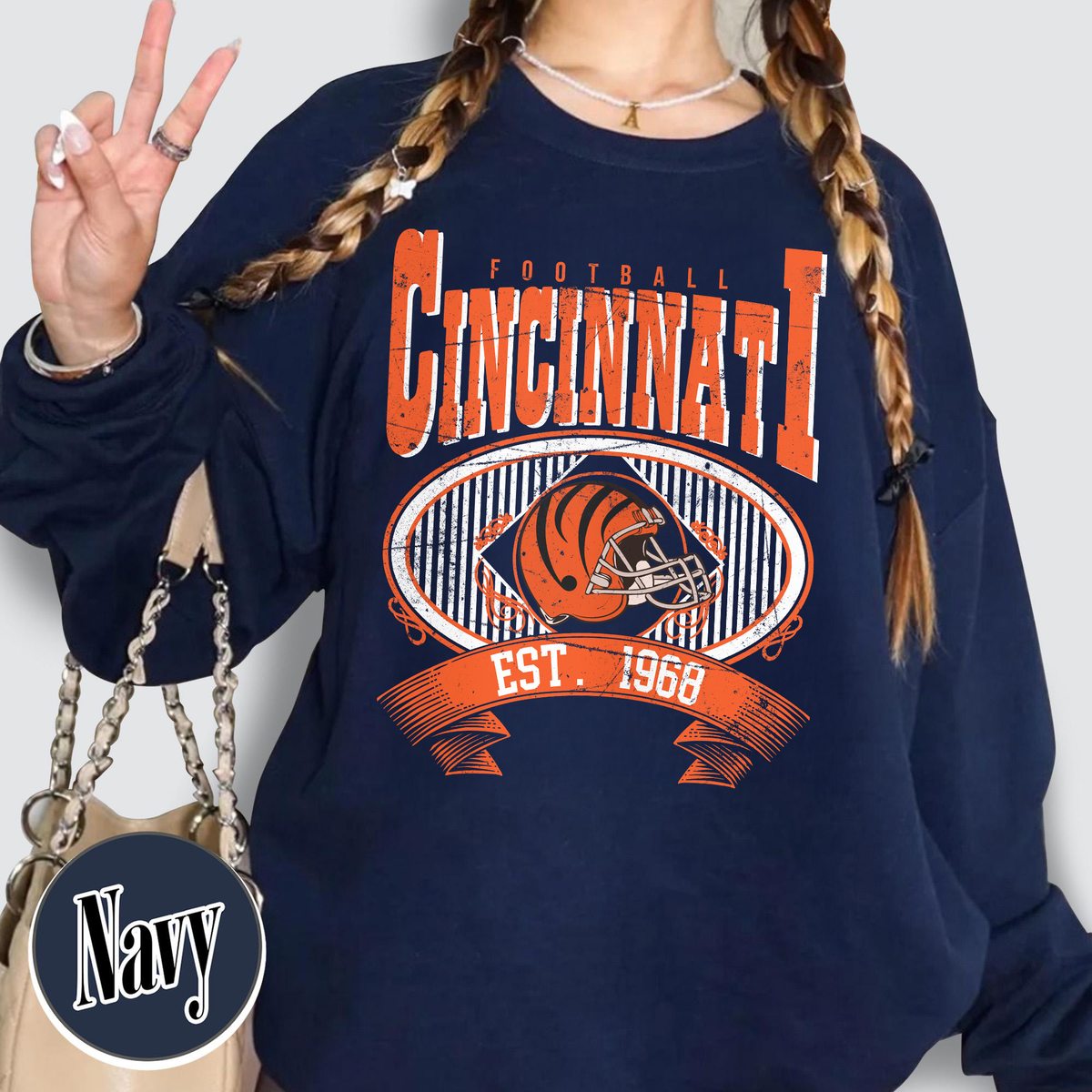 Unisex Cincinnati football vintage crewneck sweatshirt for men and women