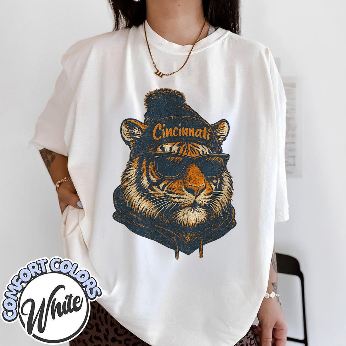 Unisex Cincinnati football vintage t-shirt for men and women