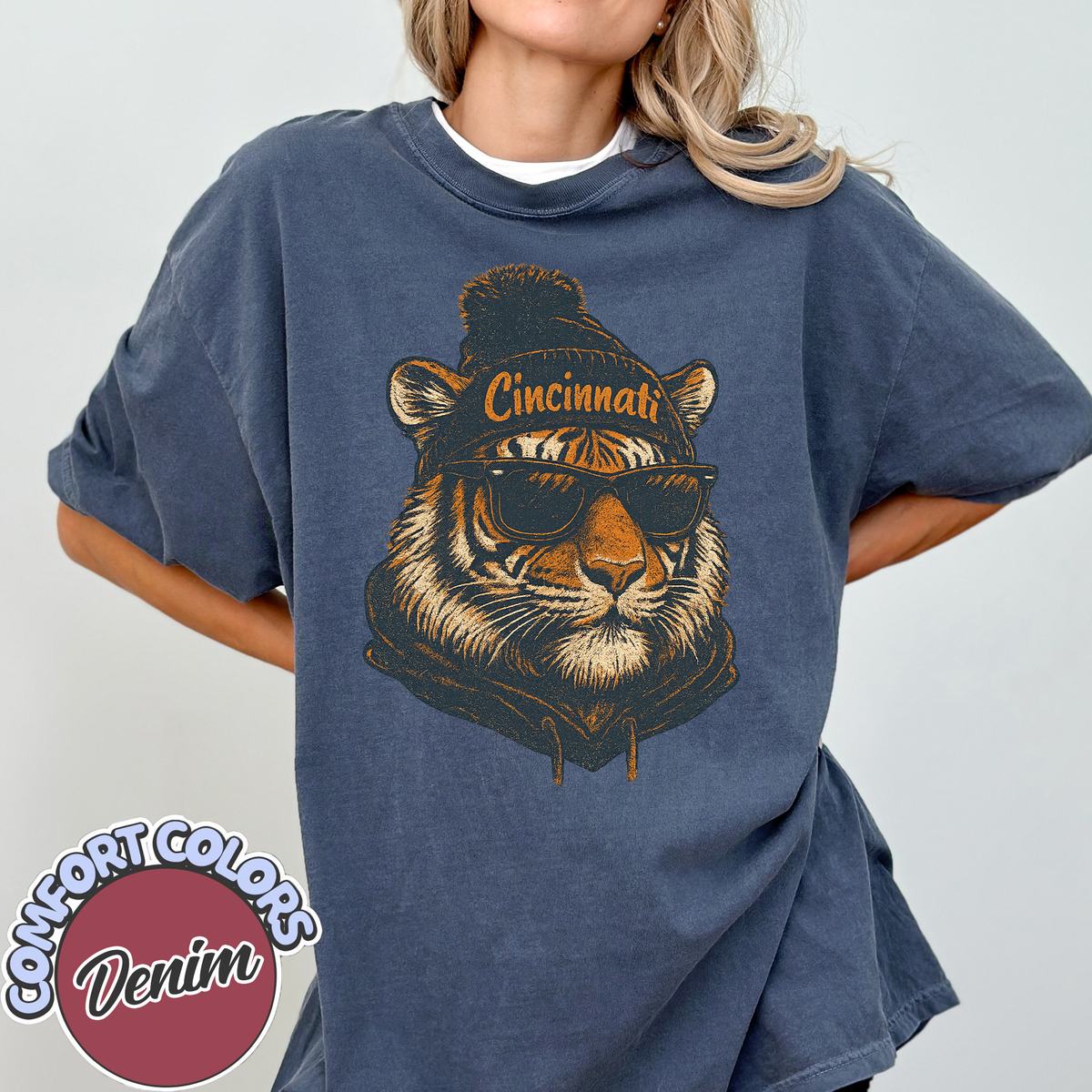 Unisex Cincinnati football vintage t-shirt for men and women