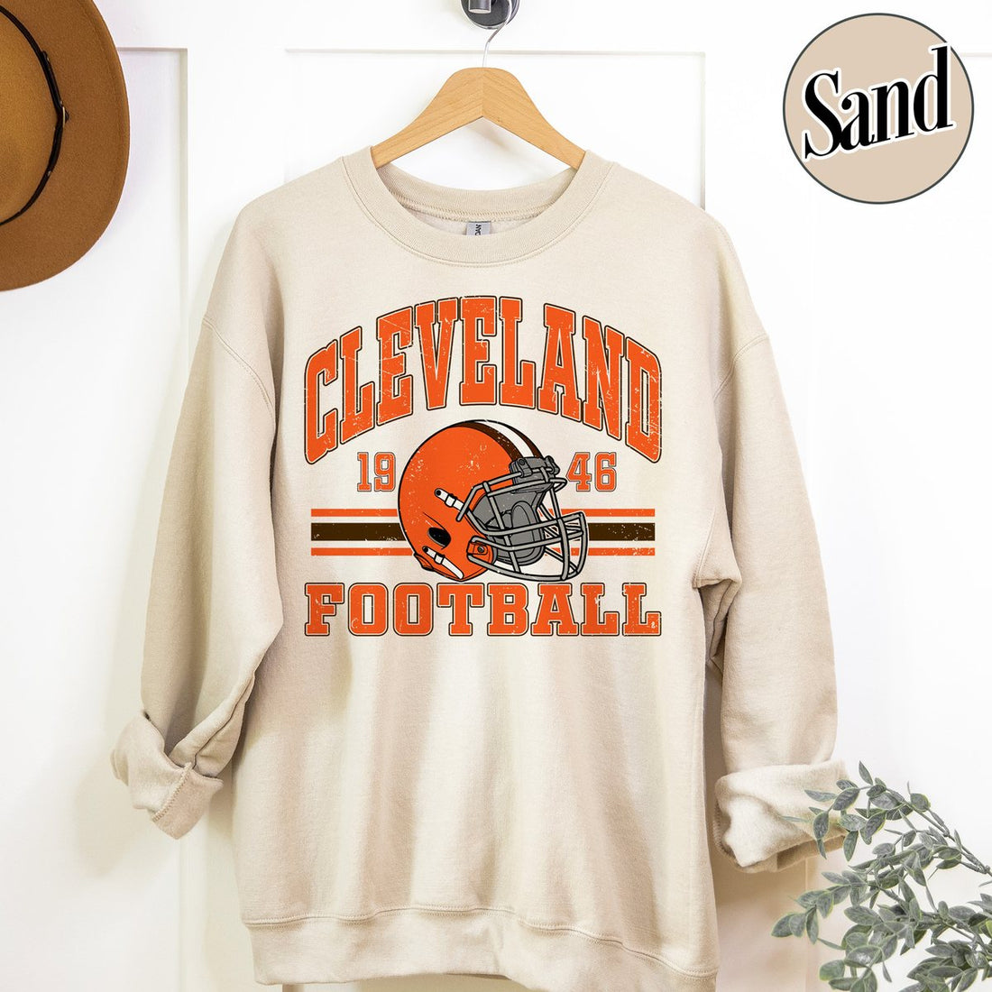 Unisex Cleveland football vintage crewneck sweatshirt for men and women