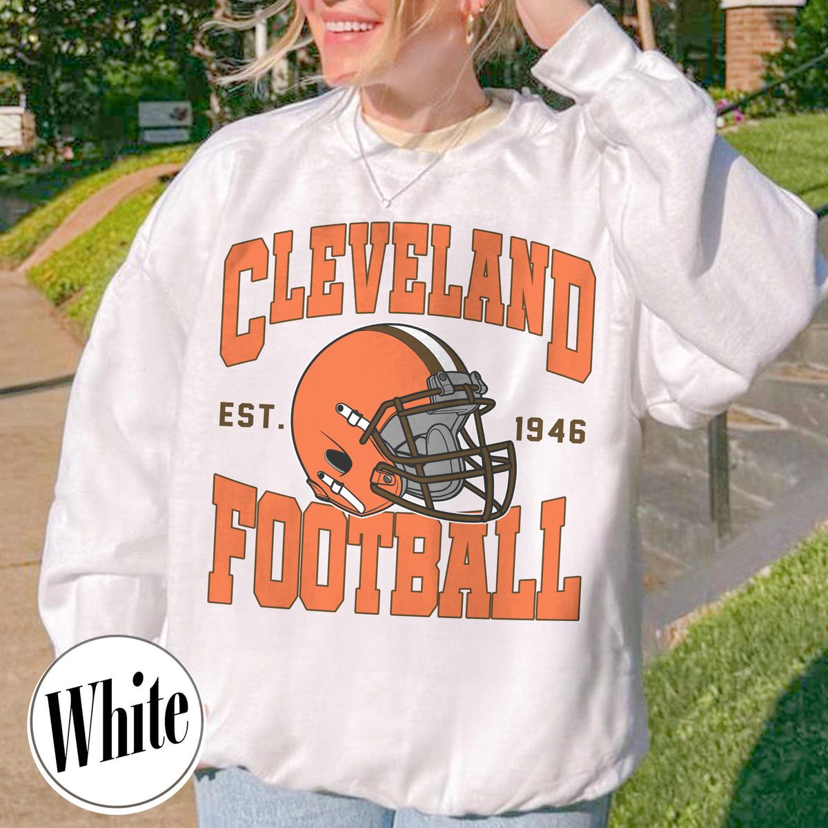 Unisex Cleveland football vintage crewneck sweatshirt for men and women