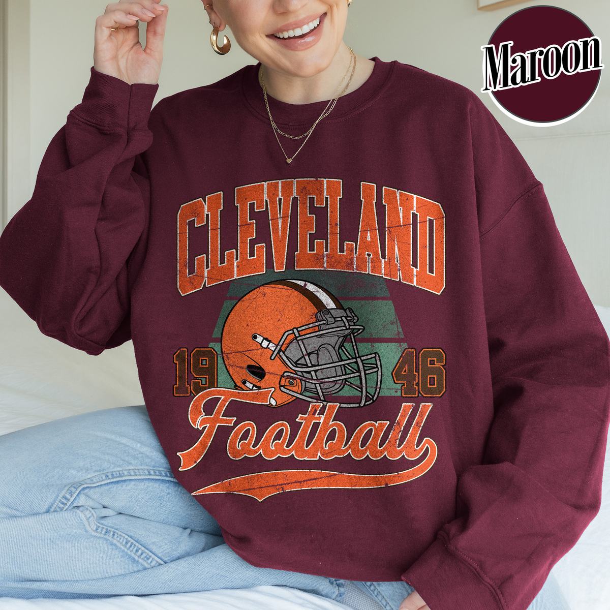 Unisex Cleveland football vintage crewneck sweatshirt for men and women