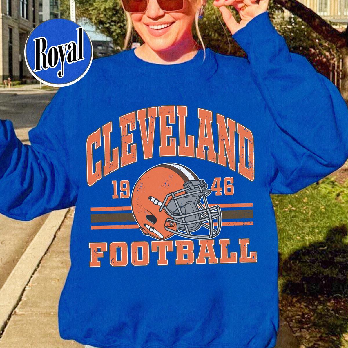 Unisex Cleveland football vintage crewneck sweatshirt for men and women