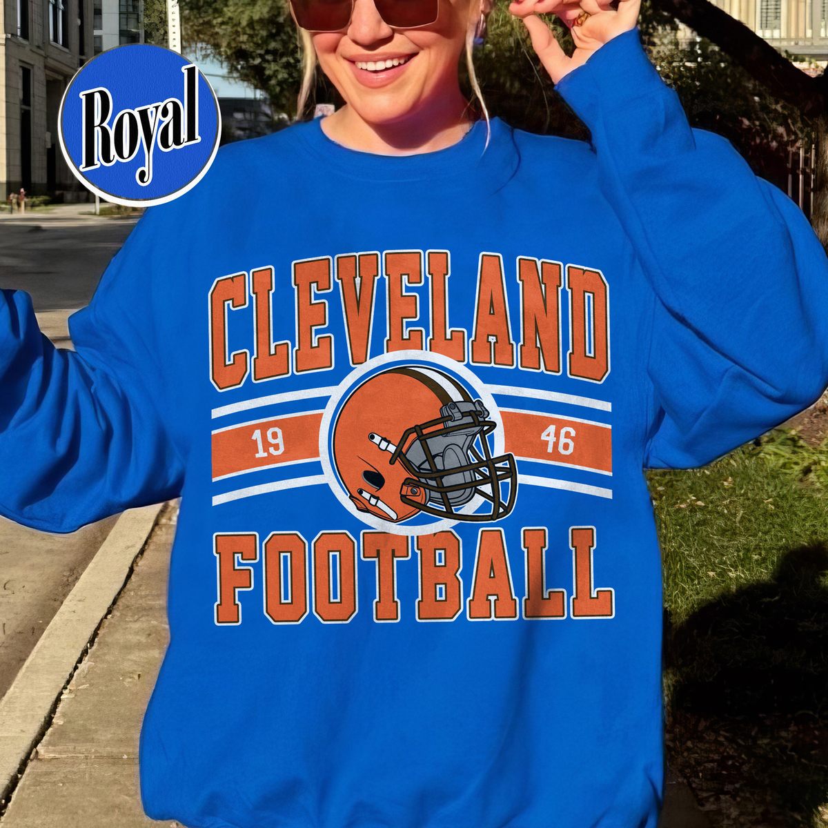Unisex Cleveland football vintage crewneck sweatshirt for men and women