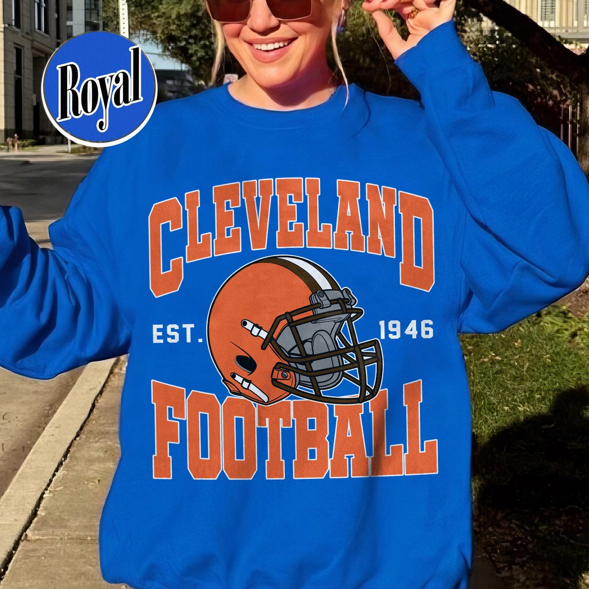 Unisex Cleveland football vintage crewneck sweatshirt for men and women