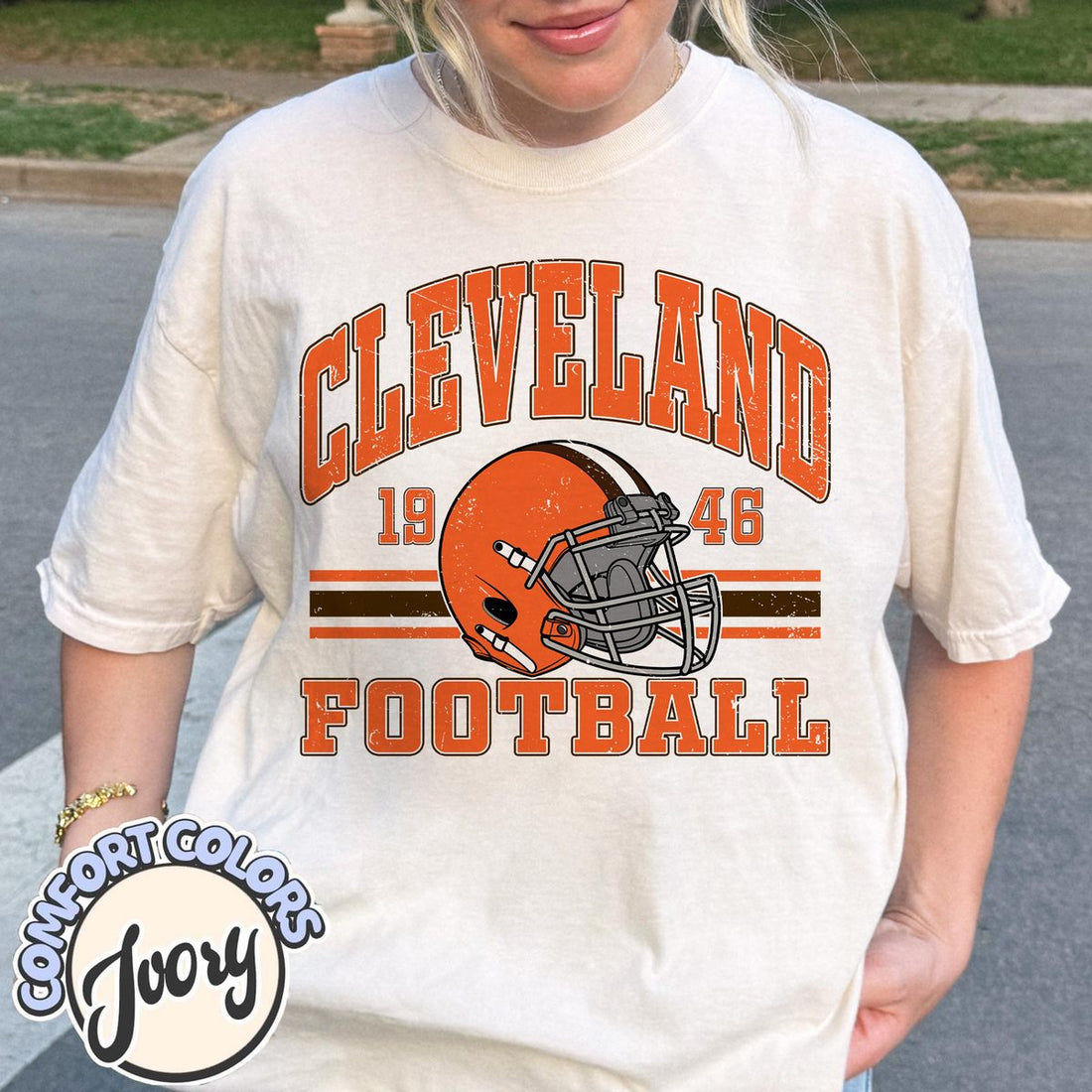 Unisex Cleveland football vintage t-shirt for men and women