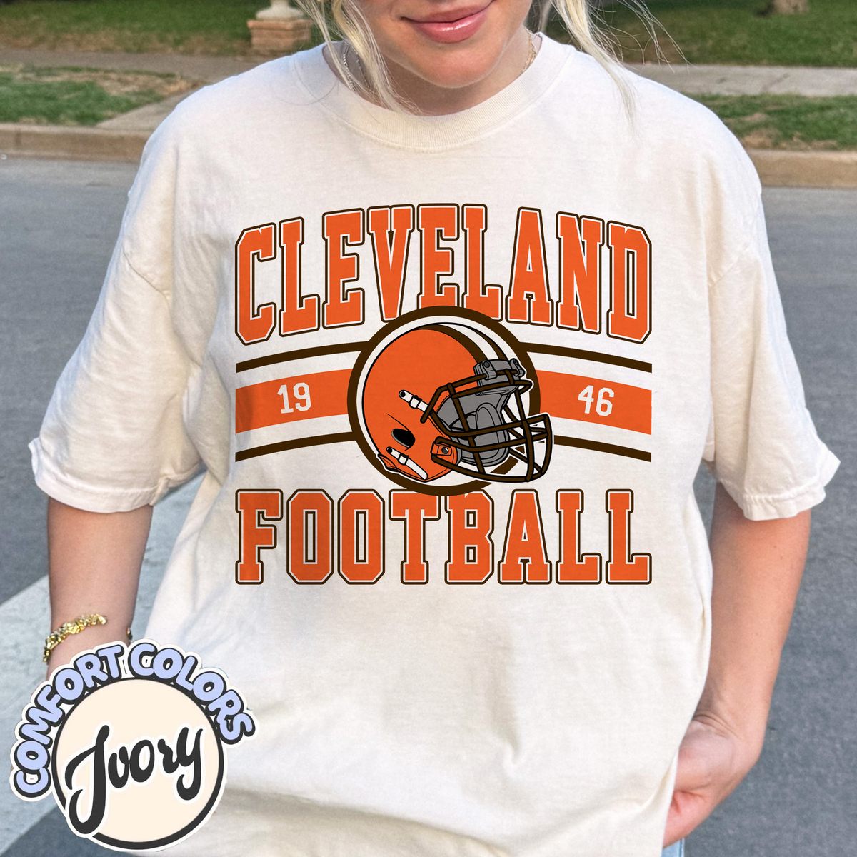 Unisex Cleveland football vintage t-shirt for men and women