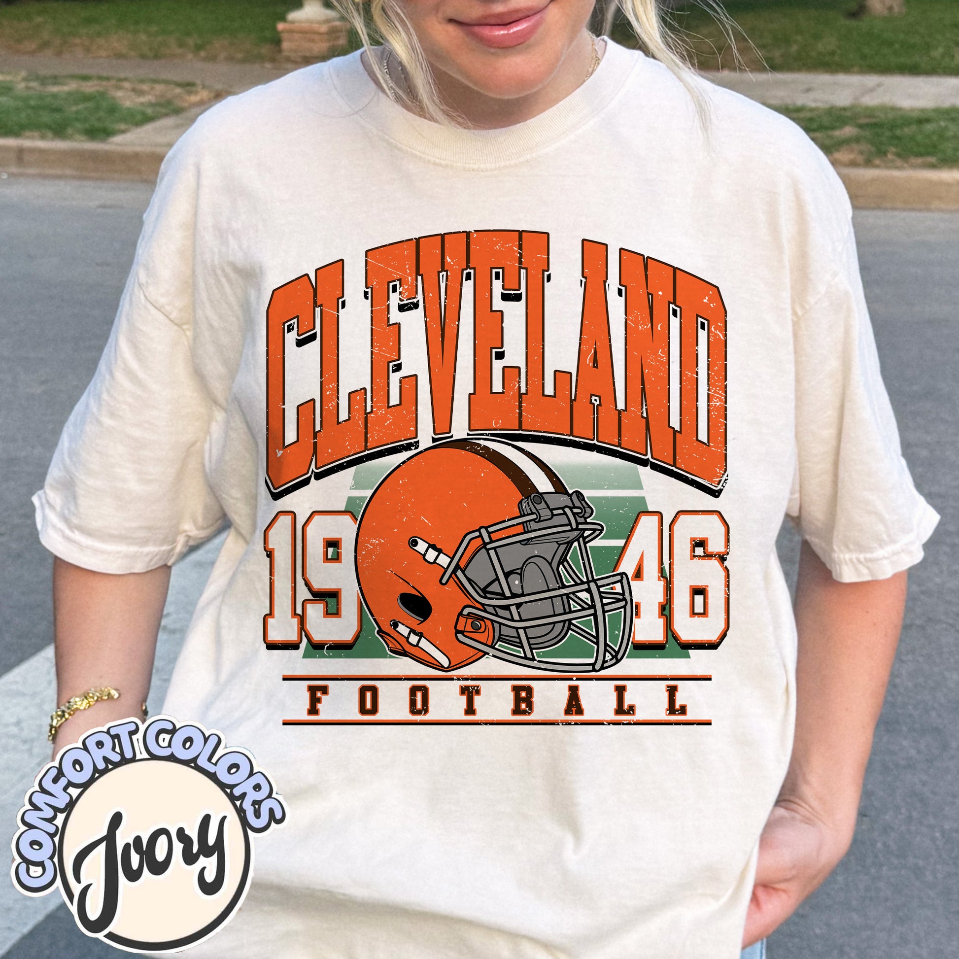 Unisex Cleveland football vintage t-shirt for men and women