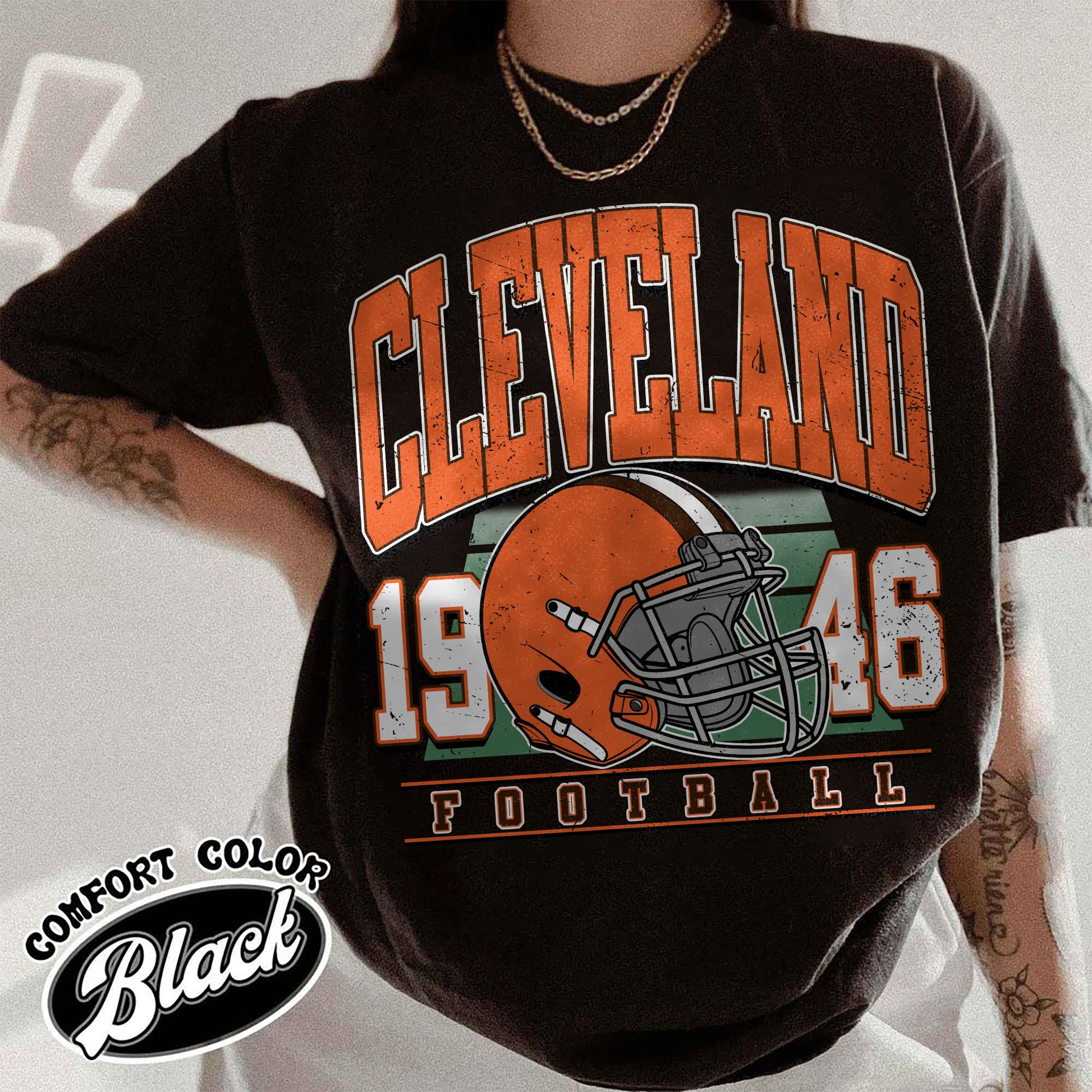 Unisex Cleveland football vintage t-shirt for men and women