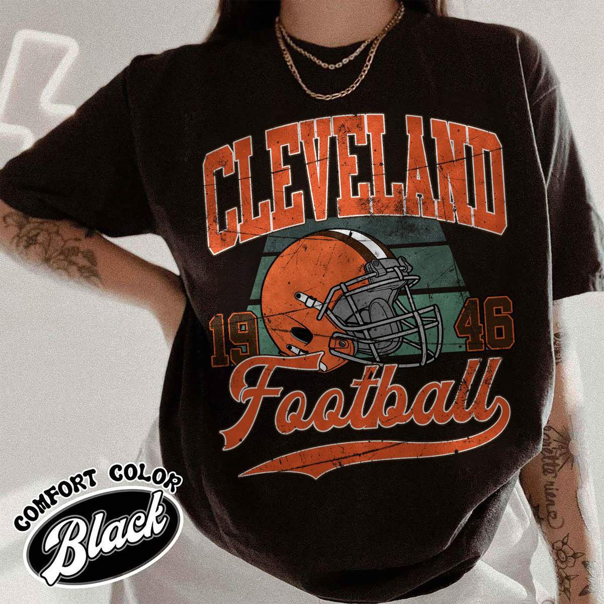 Unisex Cleveland football vintage t-shirt for men and women