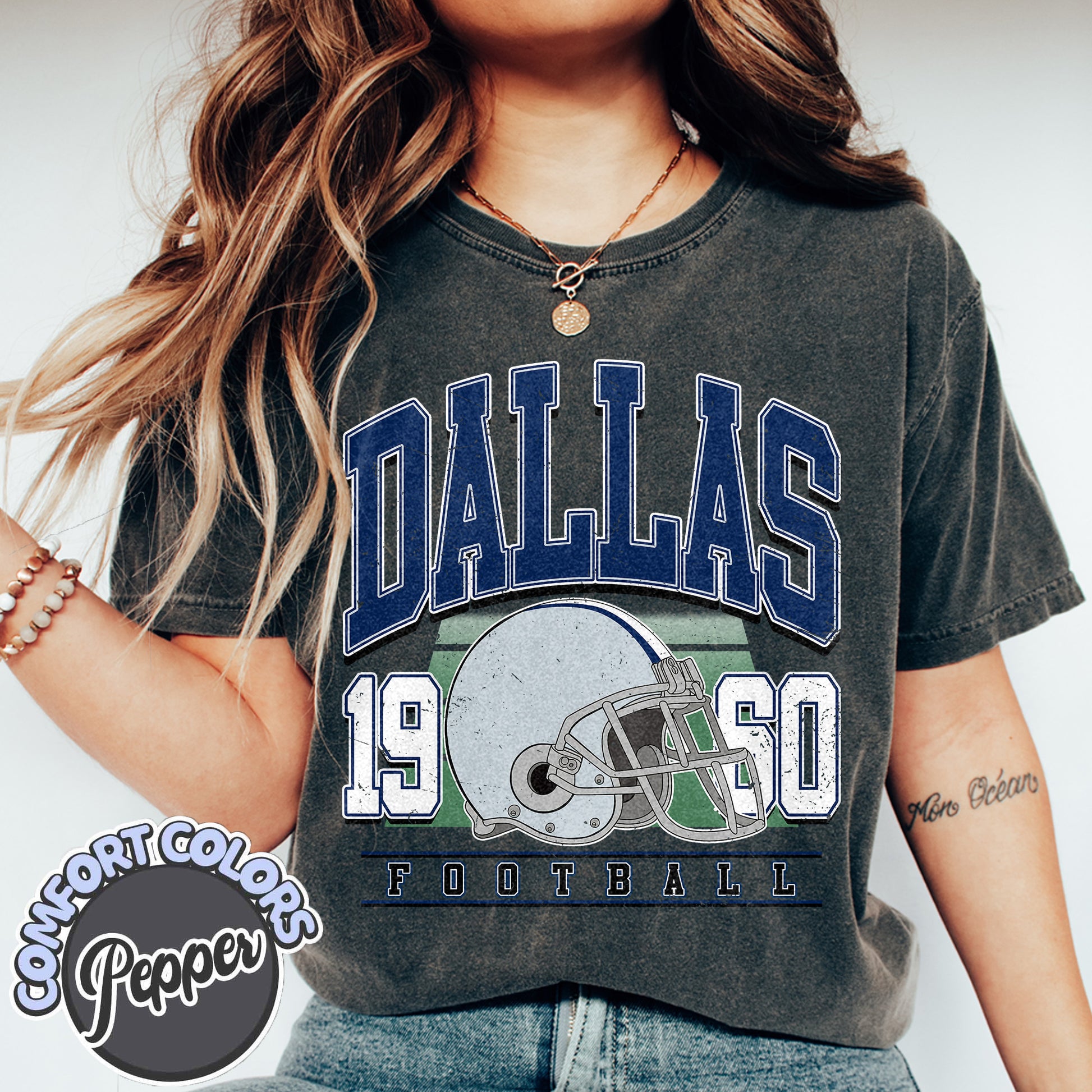 Unisex Dallas football vintage t-shirt for men and women