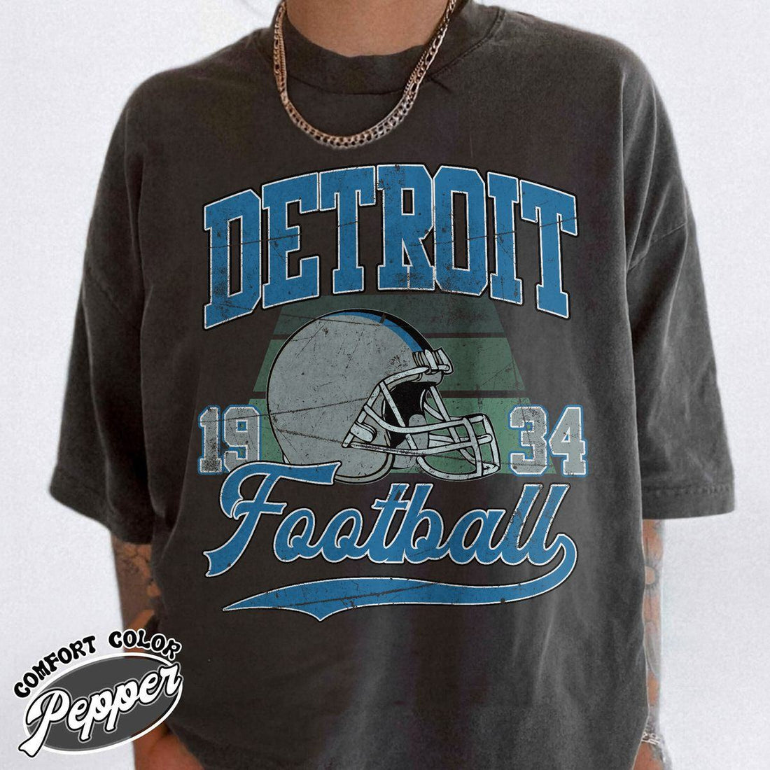 Unisex Detroit football vintage t-shirt for men and women