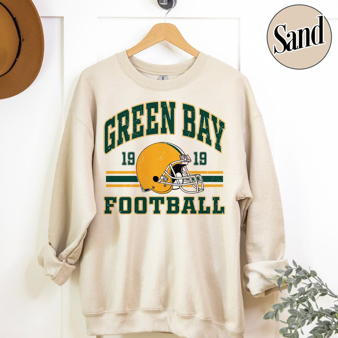Unisex Green Bay football vintage crewneck sweatshirt for men and women