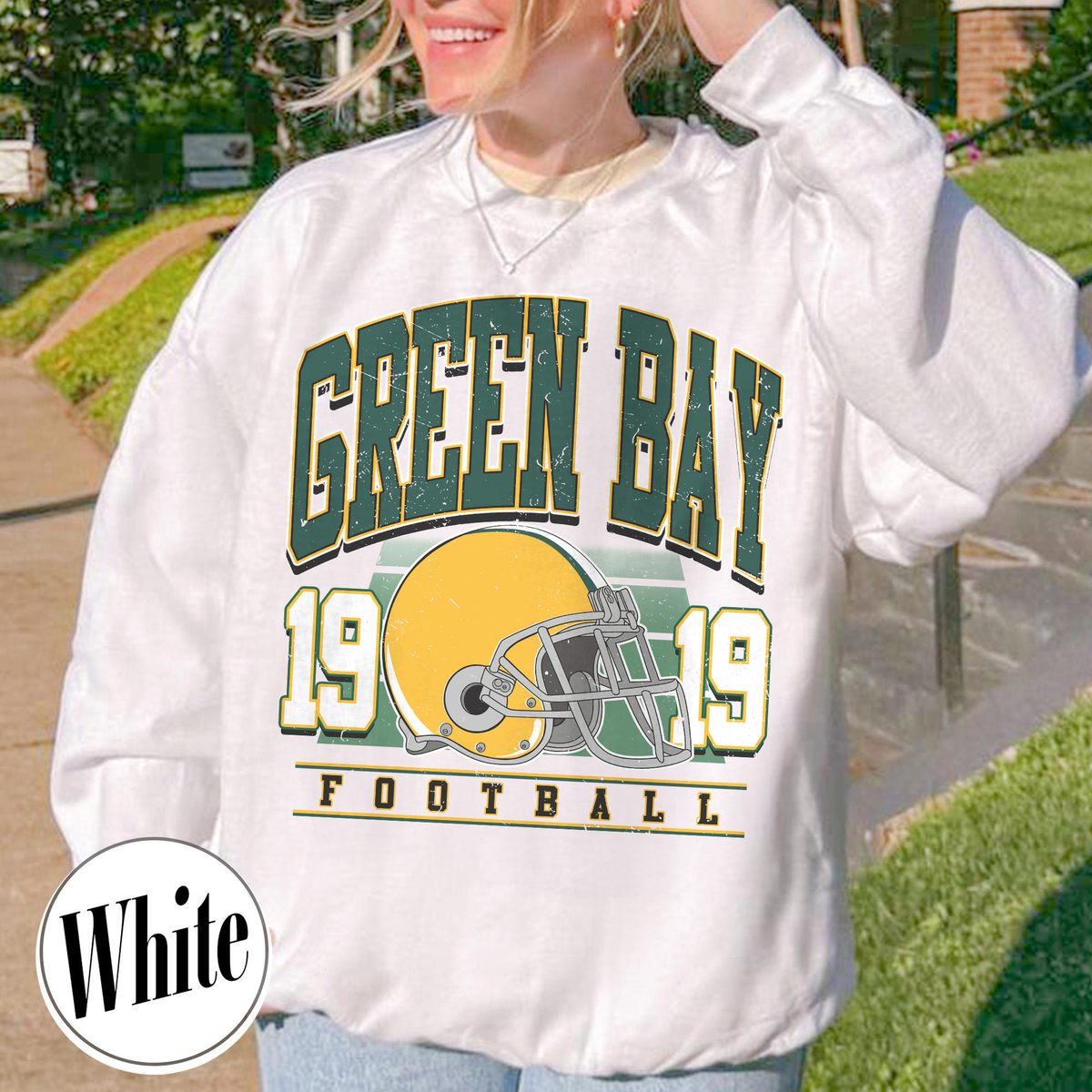 Unisex Green Bay football vintage crewneck sweatshirt for men and women
