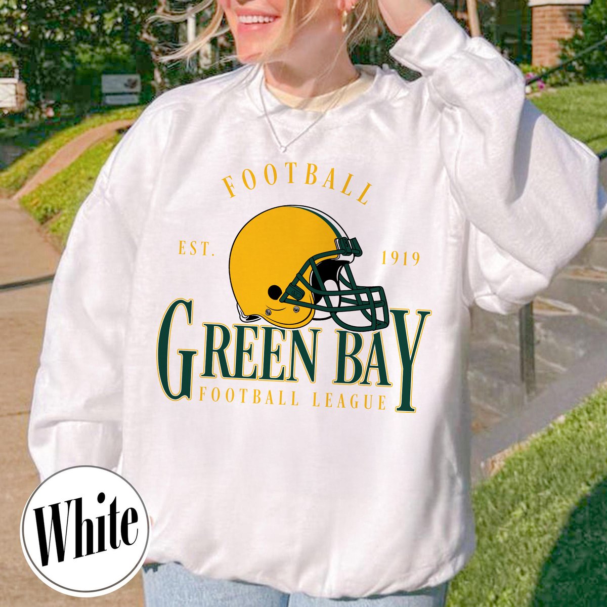Unisex Green Bay football vintage crewneck sweatshirt for men and women
