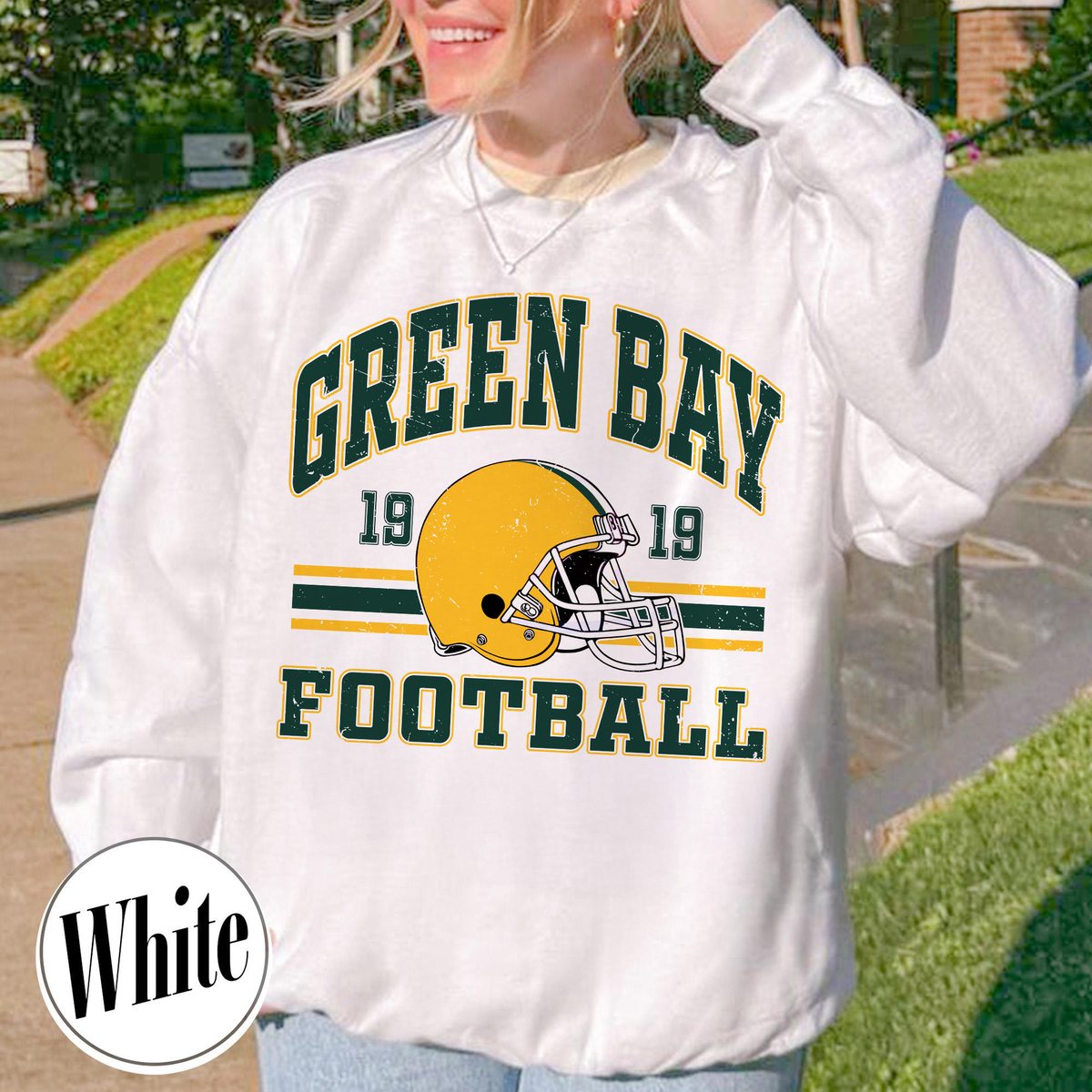 Unisex Green Bay football vintage crewneck sweatshirt for men and women
