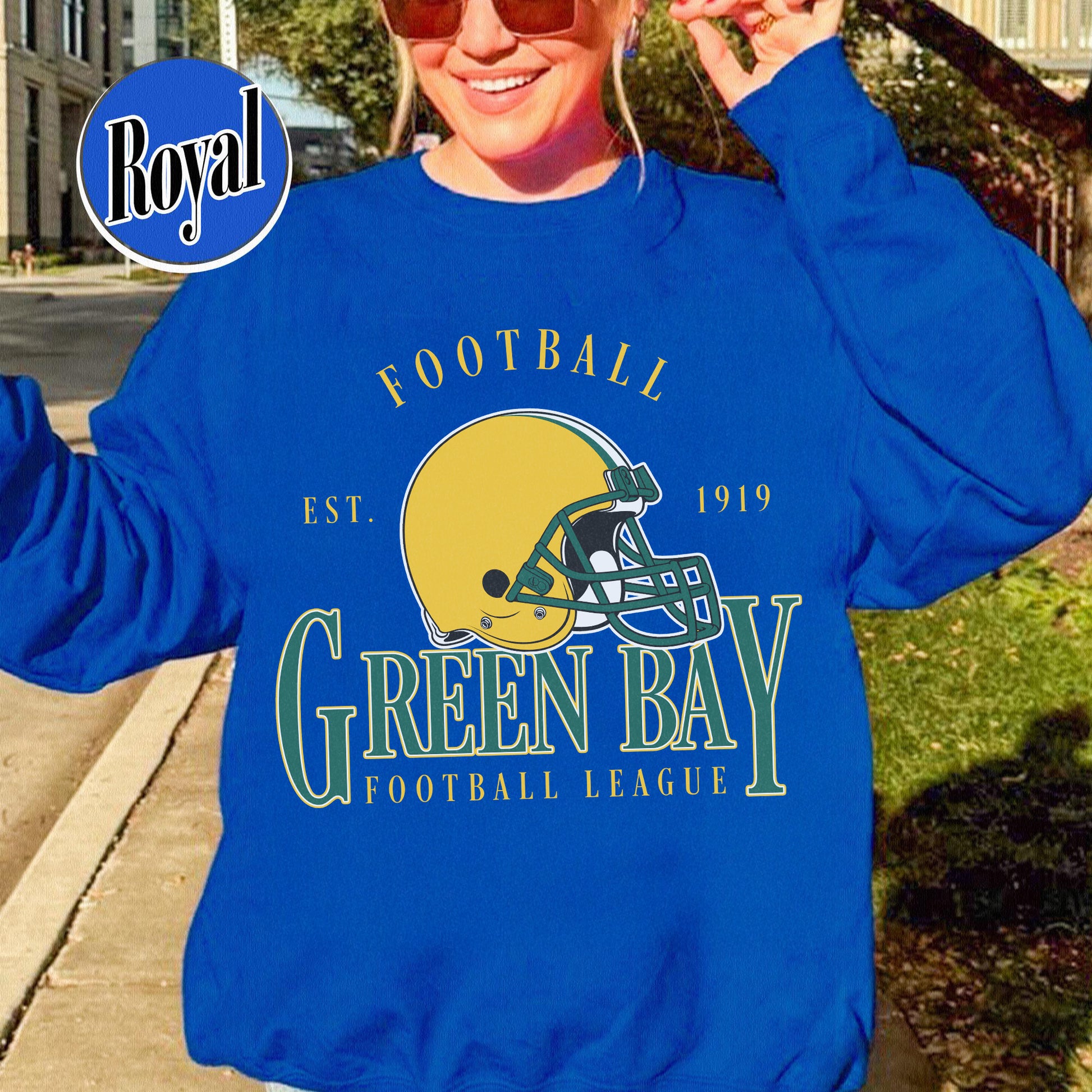 Unisex Green Bay football vintage crewneck sweatshirt for men and women