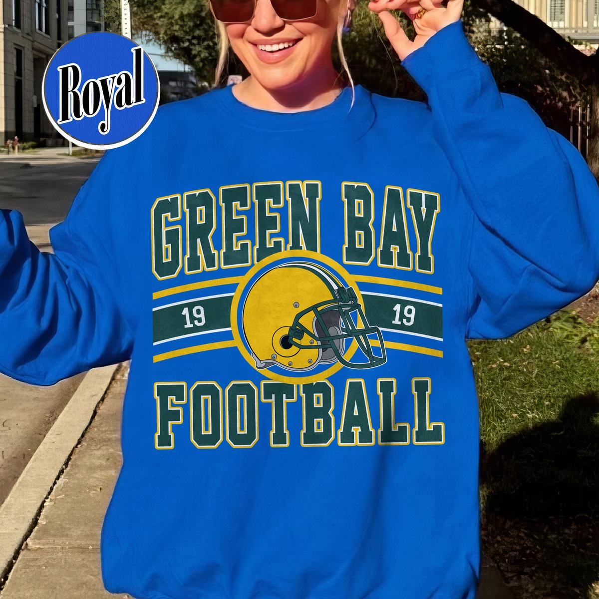 Unisex Green Bay football vintage crewneck sweatshirt for men and women