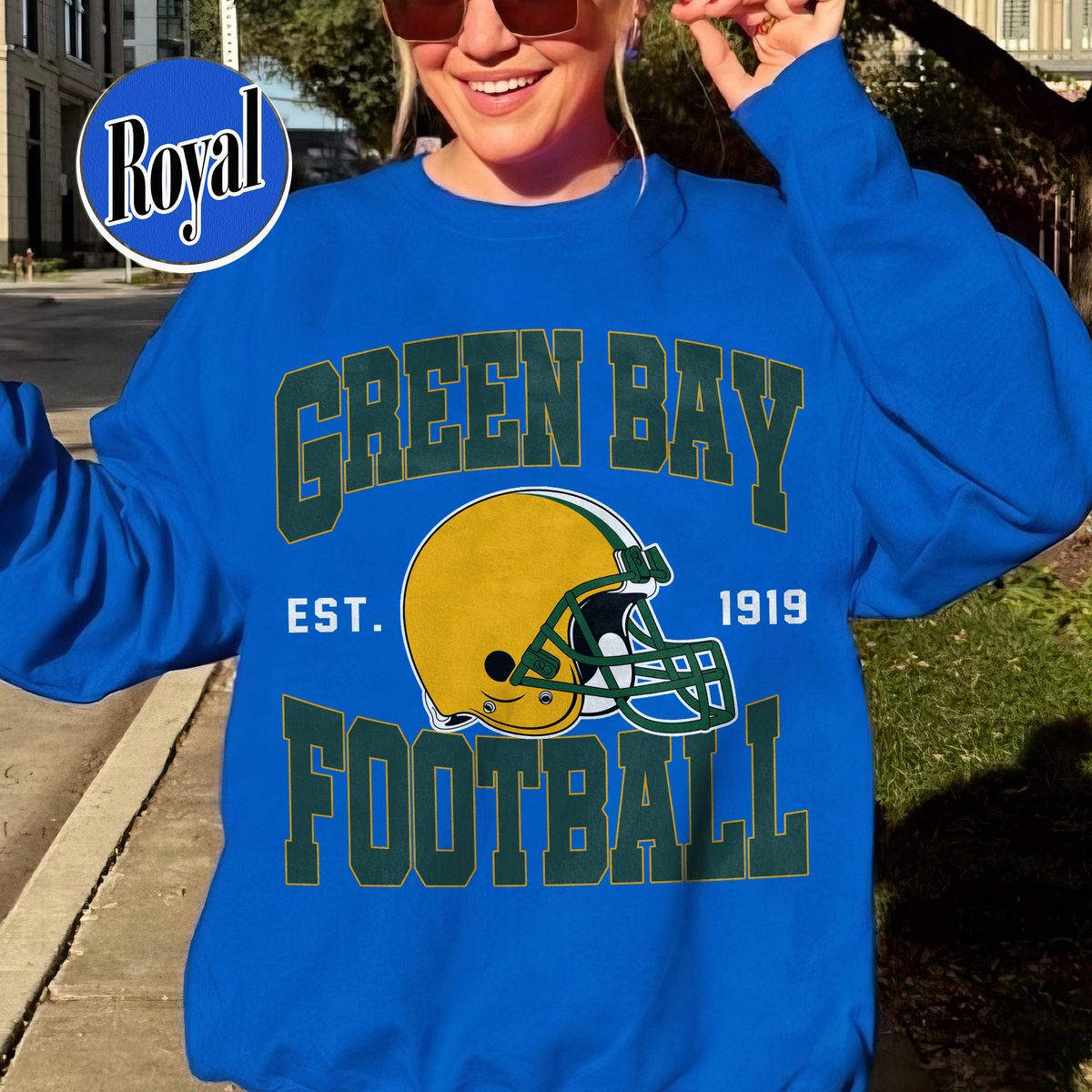 Unisex Green Bay football vintage crewneck sweatshirt for men and women