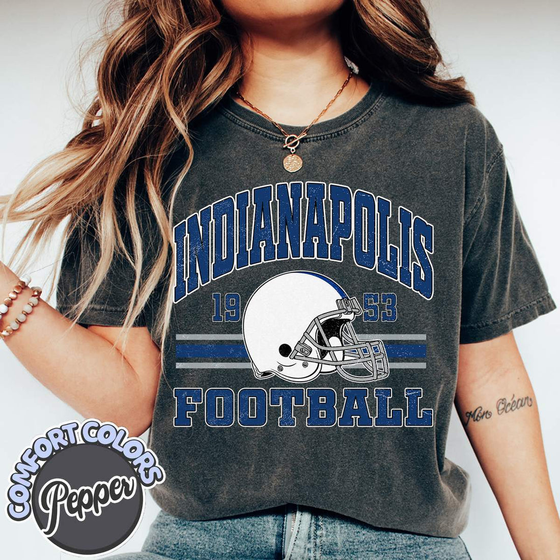 Unisex Indianapolis football vintage t-shirt for men and women