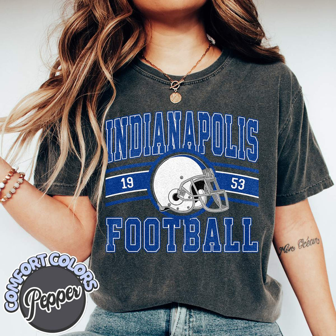 Unisex Indianapolis football vintage t-shirt for men and women