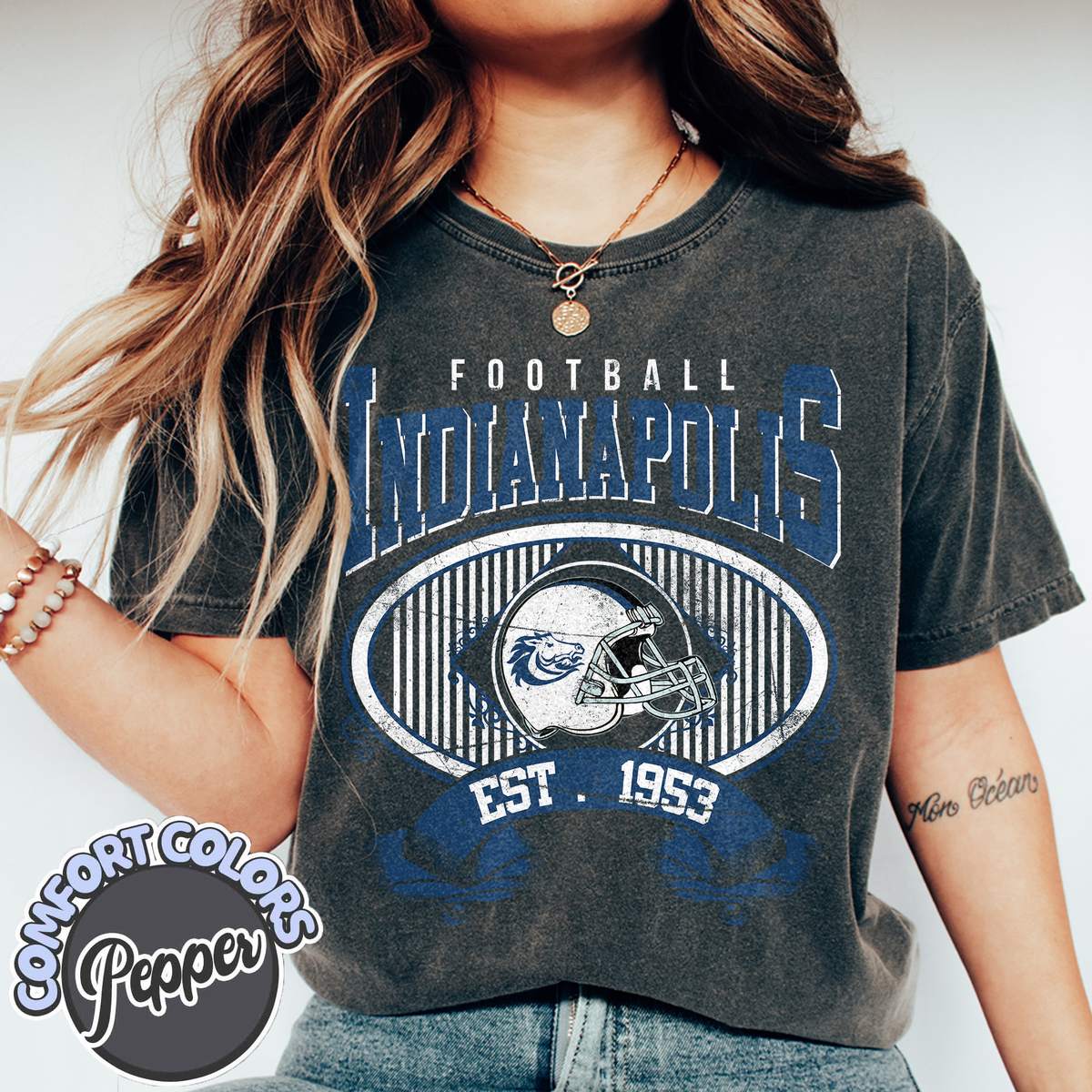 Unisex Indianapolis football vintage t-shirt for men and women