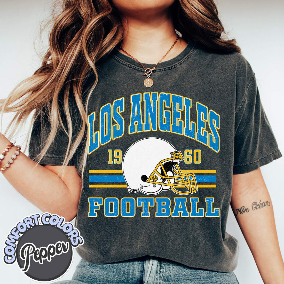 Unisex Los Angeles football vintage t-shirt for men and women