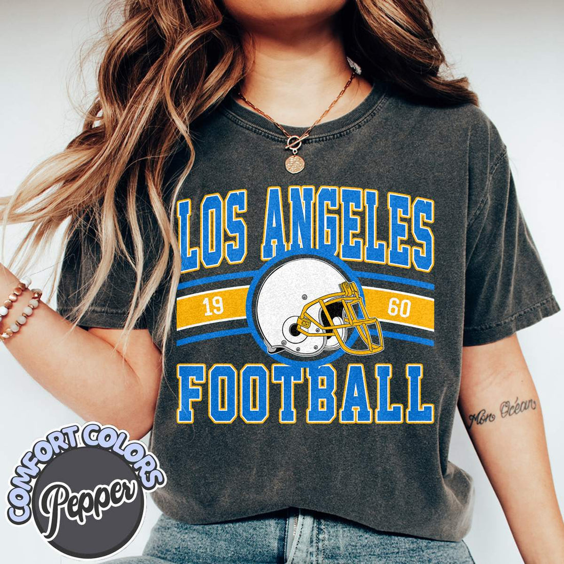 Unisex Los Angeles football vintage t-shirt for men and women
