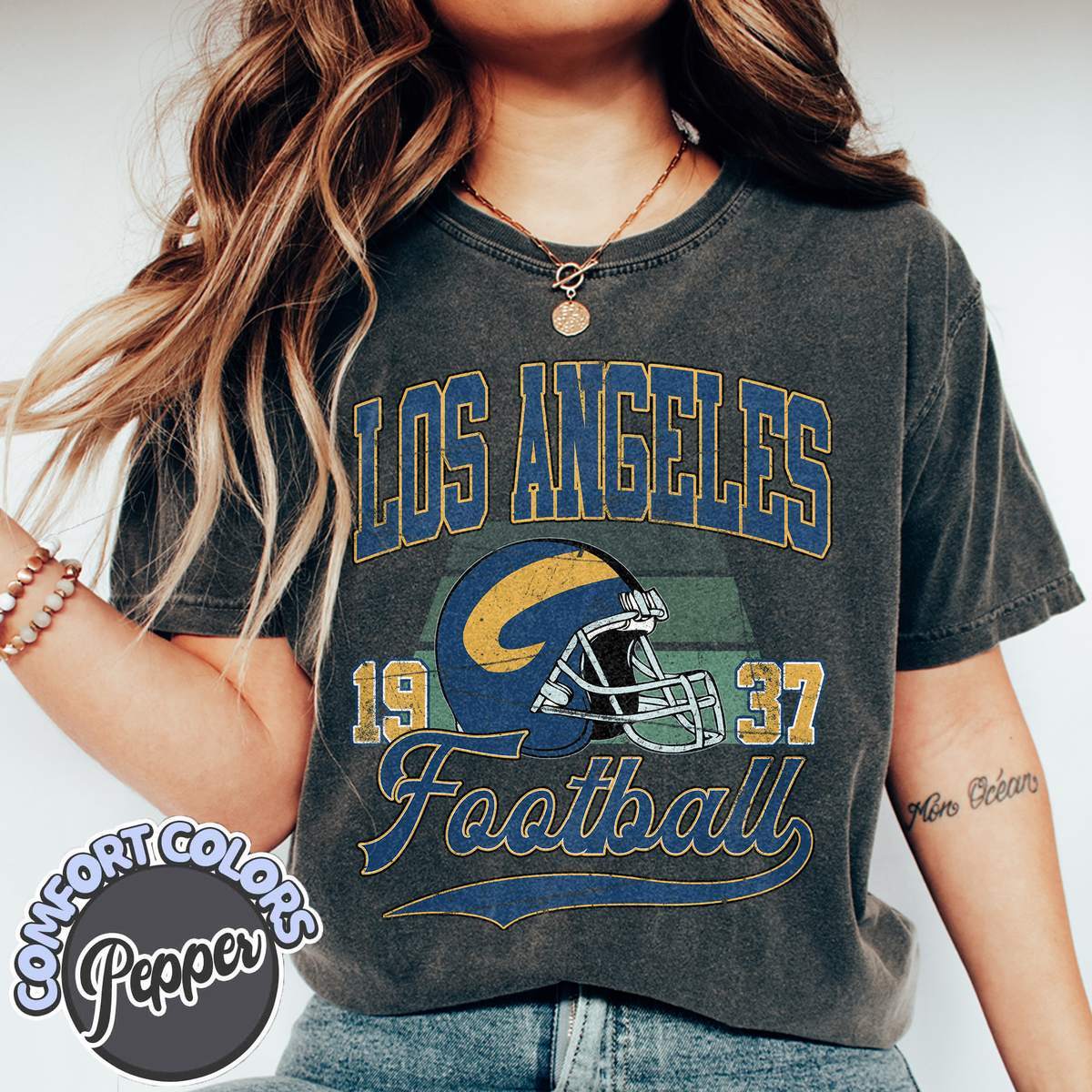 Unisex Los Angeles football vintage t-shirt for men and women