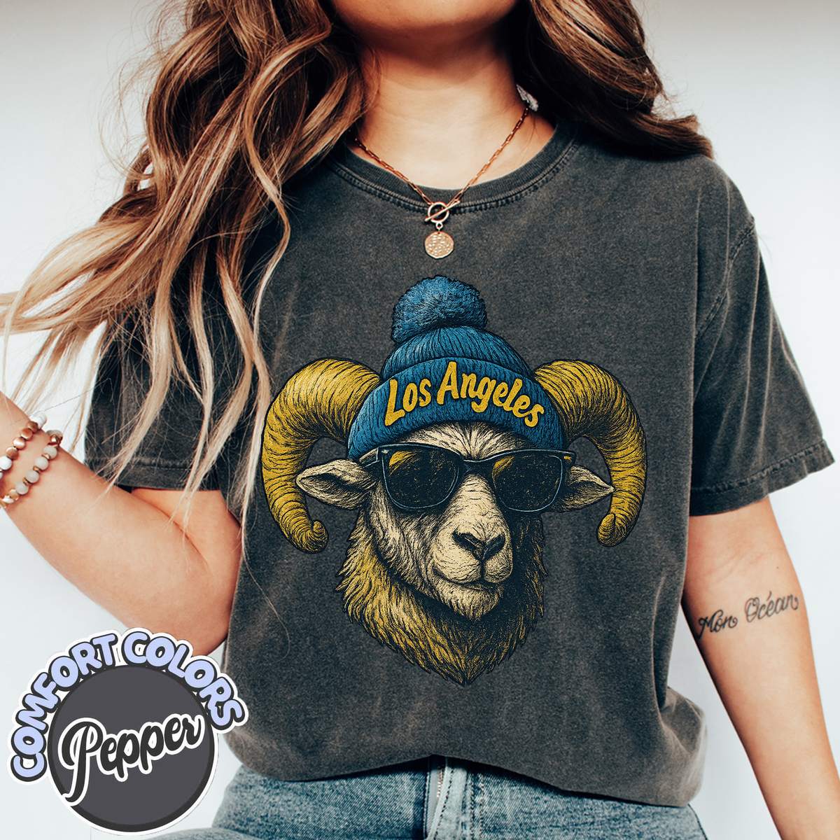 Unisex Los Angeles football vintage t-shirt for men and women