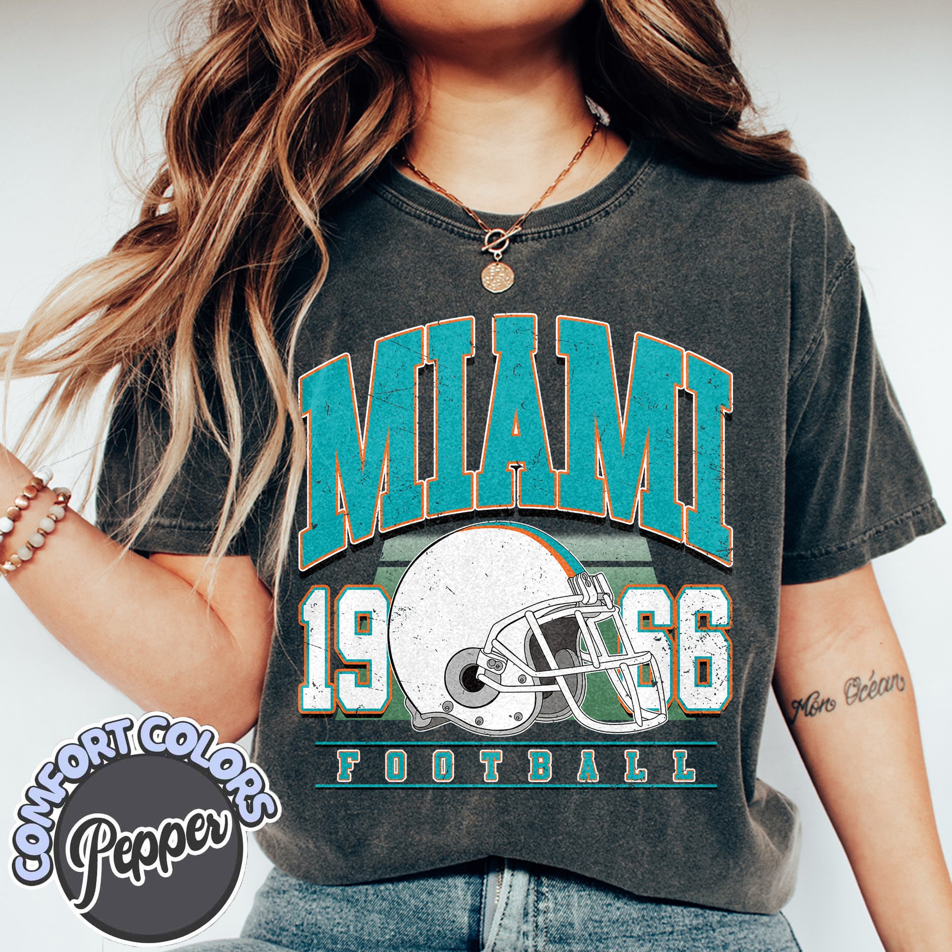 Unisex Miami football vintage t-shirt for men and women