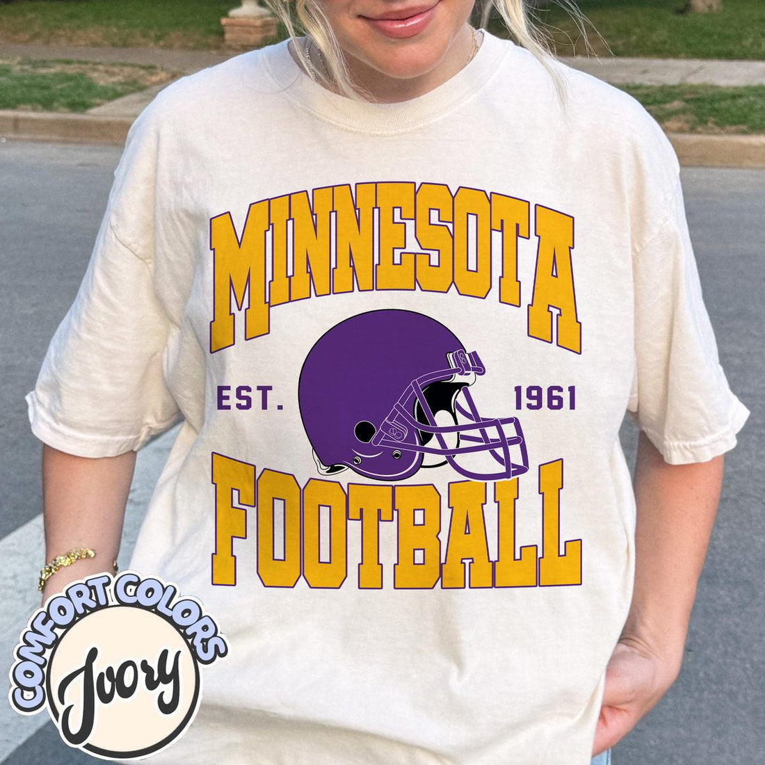 Unisex Minnesota football vintage t-shirt for men and women