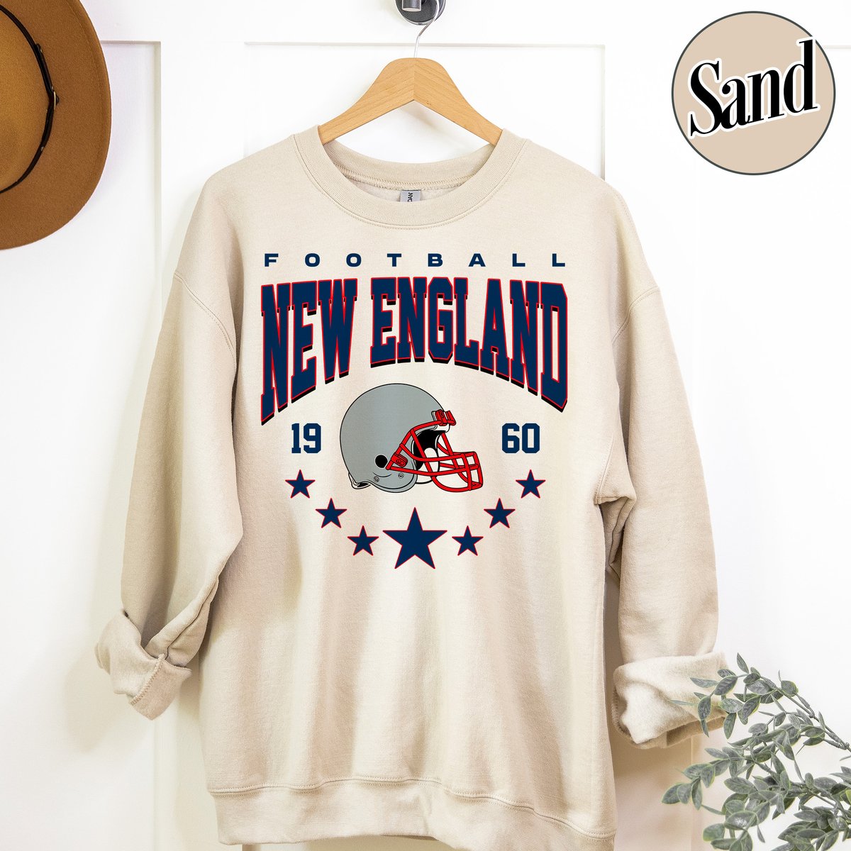 Unisex New England football vintage crewneck sweatshirt for men and women