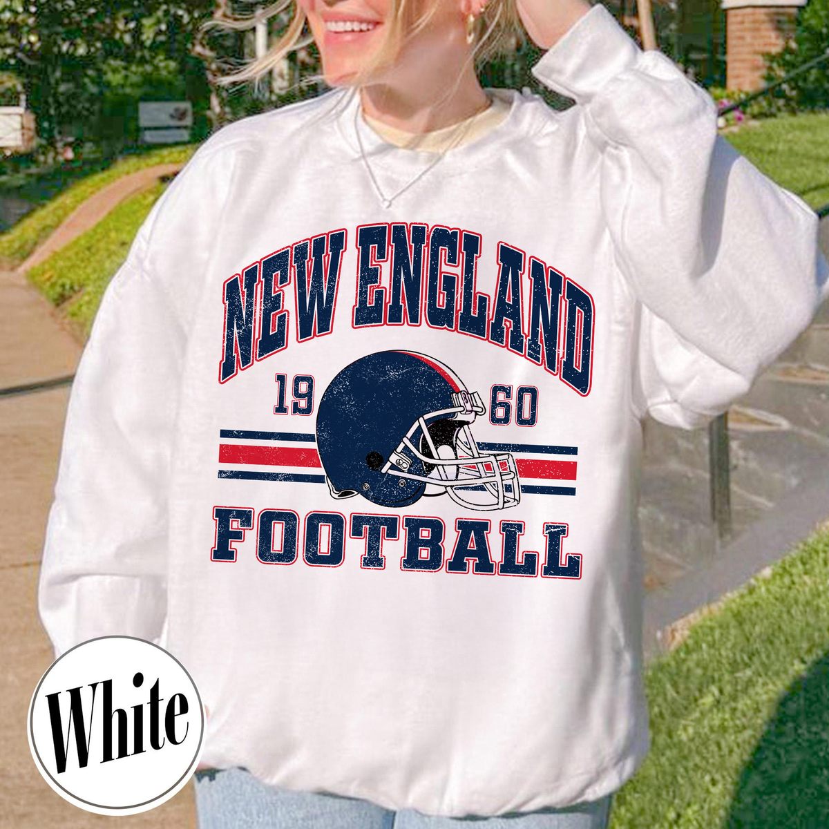 Unisex New England football vintage crewneck sweatshirt for men and women