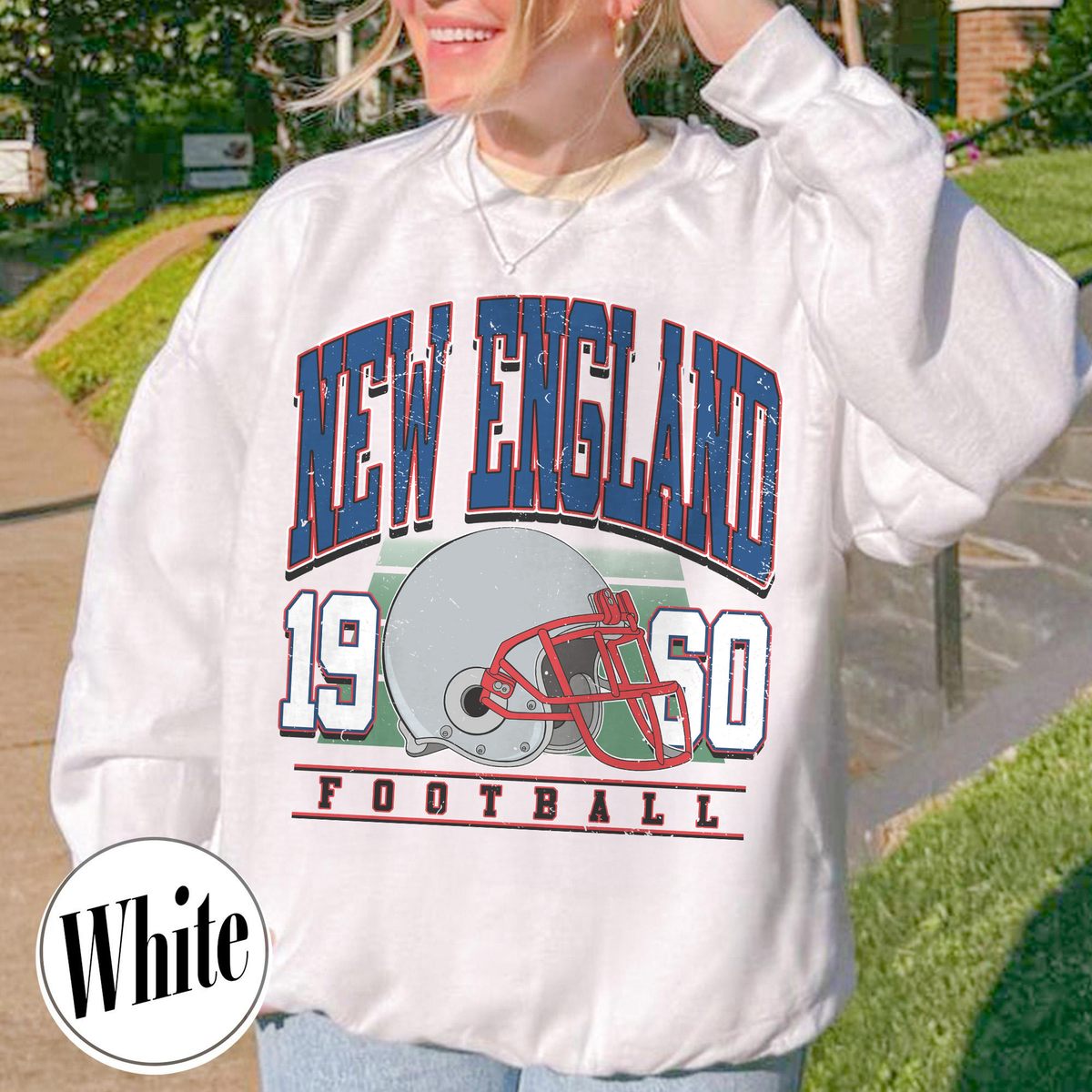 Unisex New England football vintage crewneck sweatshirt for men and women