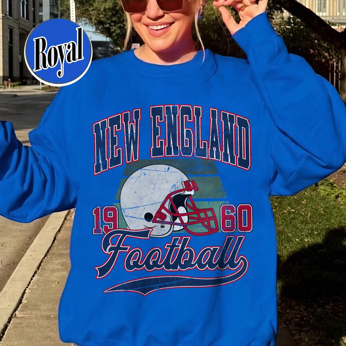 Unisex New England football vintage crewneck sweatshirt for men and women