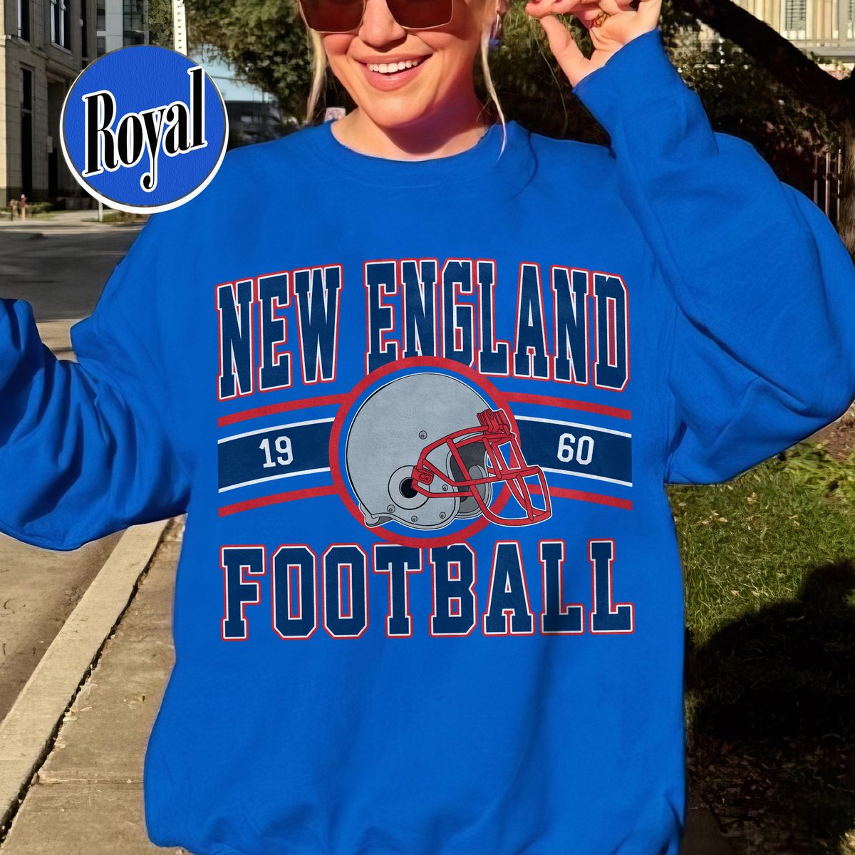Unisex New England football vintage crewneck sweatshirt for men and women