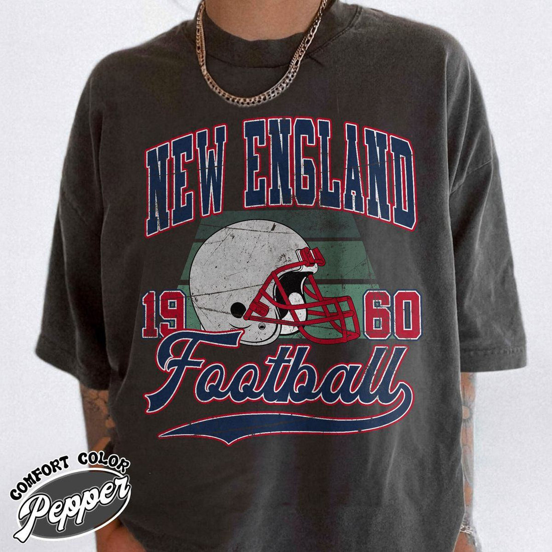 Unisex New England football vintage t-shirt for men and women