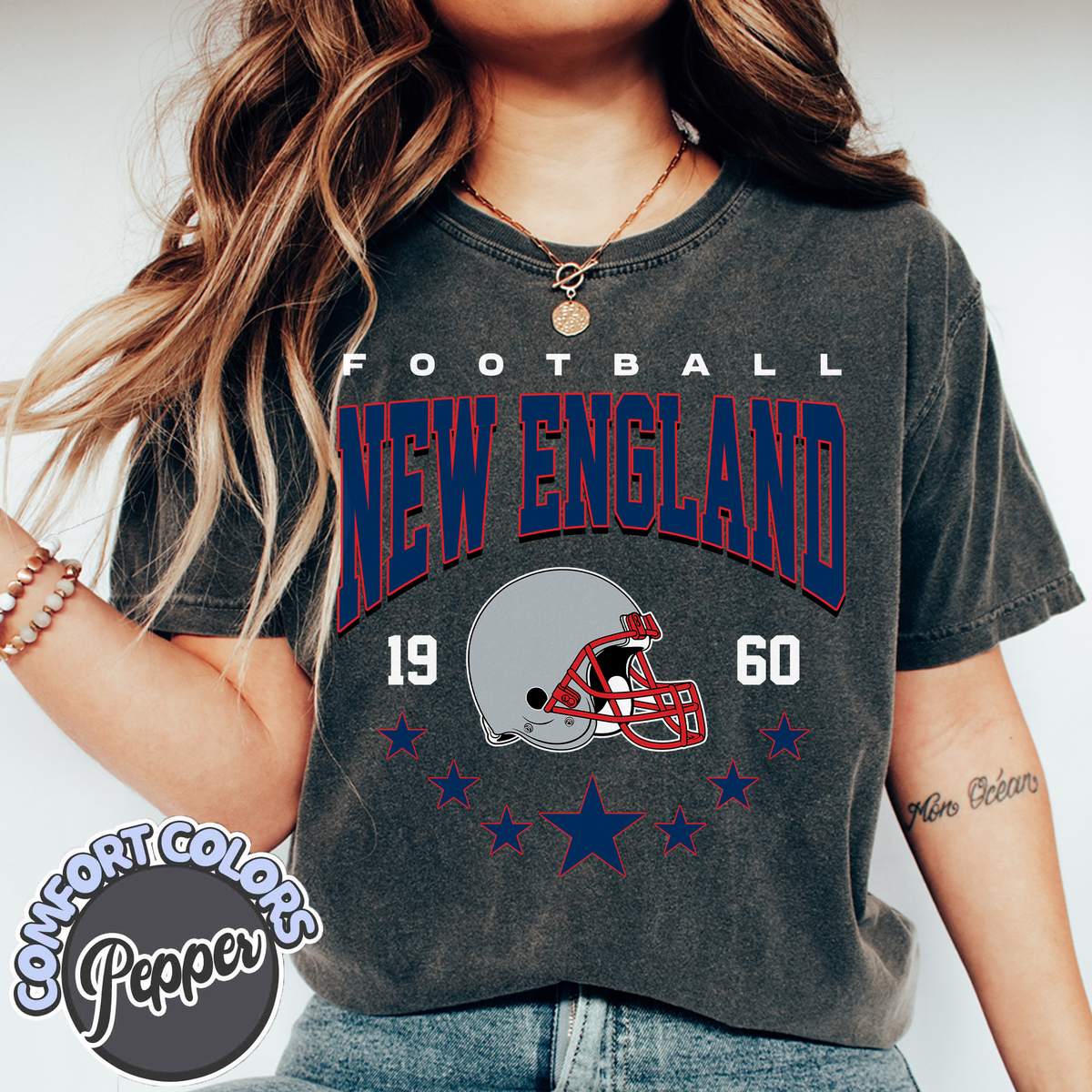 Unisex New England football vintage t-shirt for men and women