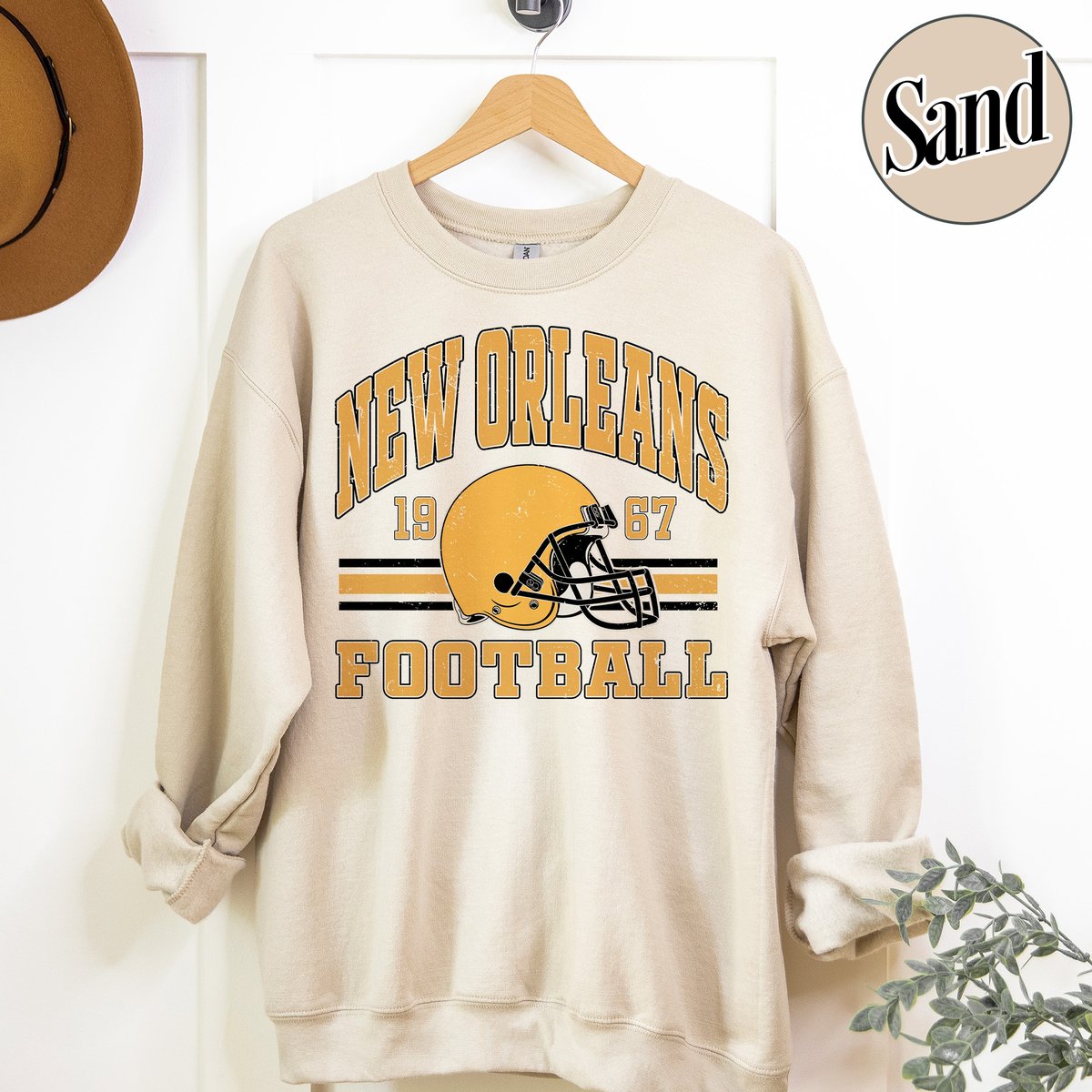 Unisex New Orleans football vintage crewneck sweatshirt for men and women
