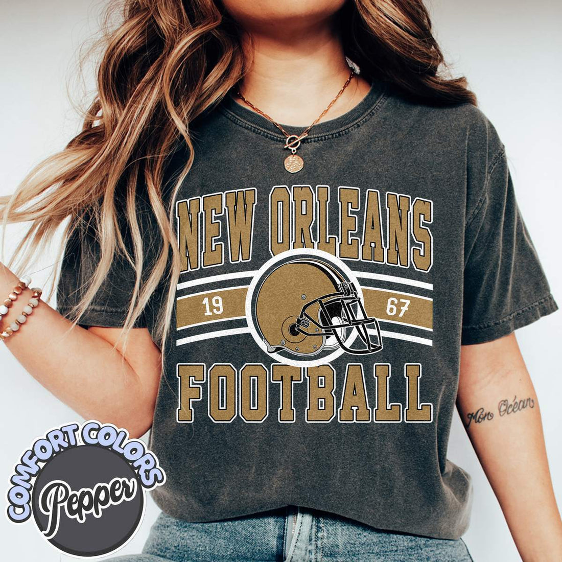 Unisex New Orleans football vintage t-shirt for men and women