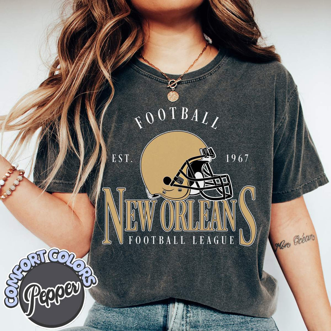 Unisex New Orleans football vintage t-shirt for men and women